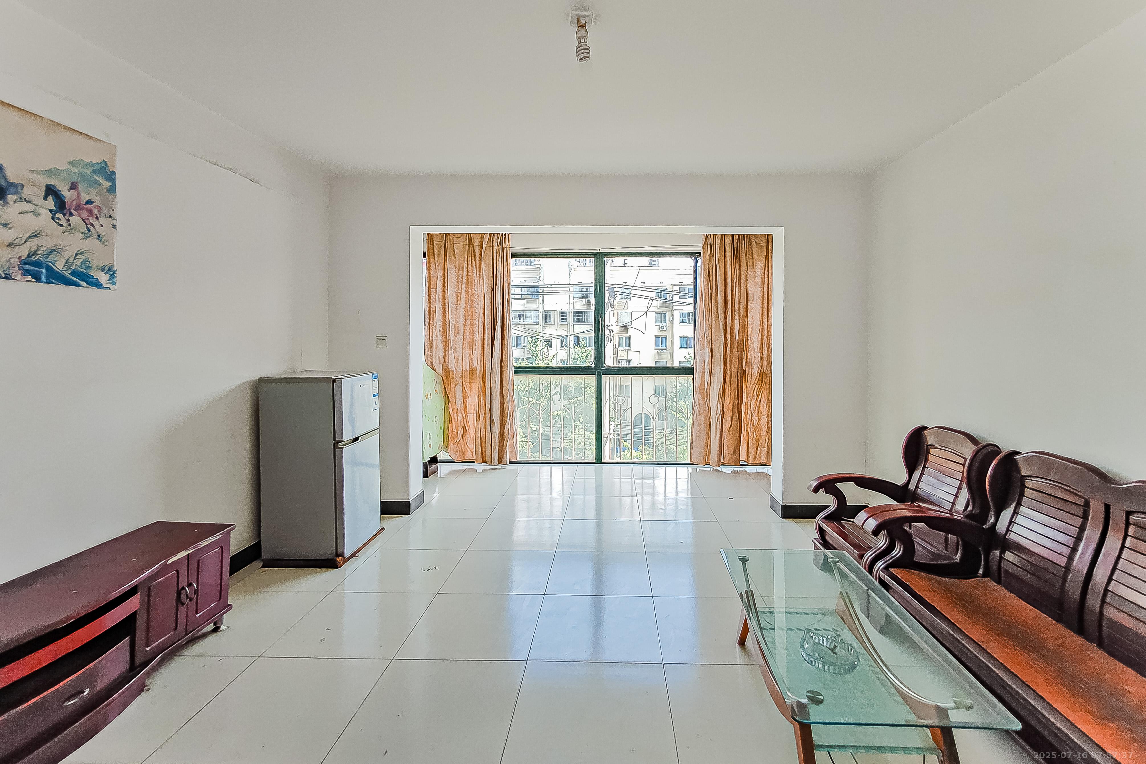 永宏佳园  3室1厅1卫    80.8万客厅