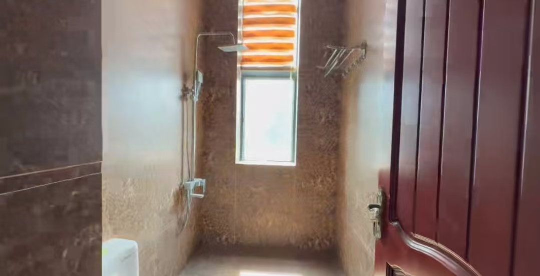 半岛蓝湾 1室1厅1卫 137.0万 半岛蓝湾 1室1厅1卫 137.0万室内图