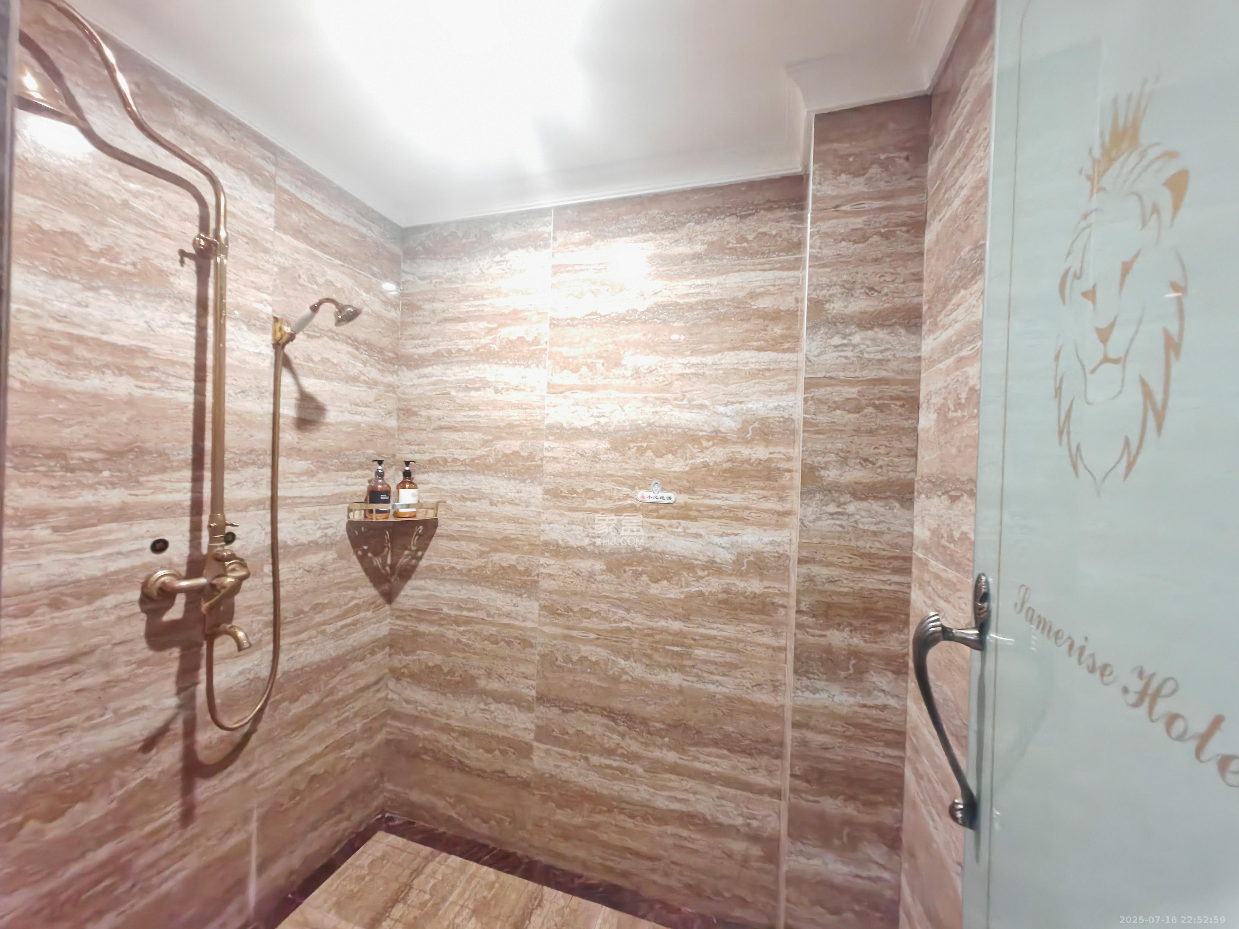 当代滨江MOMA 1室0厅1卫 1800.0元/月 当代滨江MOMA 1室0厅1卫 1800.0元/月室内图