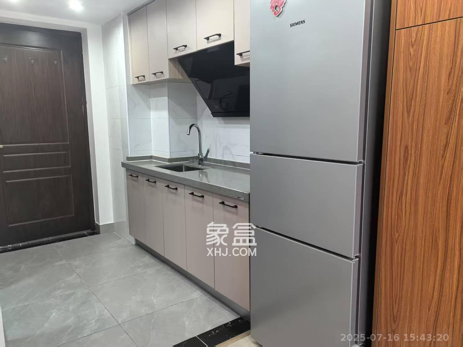 梅溪湖金茂湾  1室1厅1卫   1700.00元/月室内图