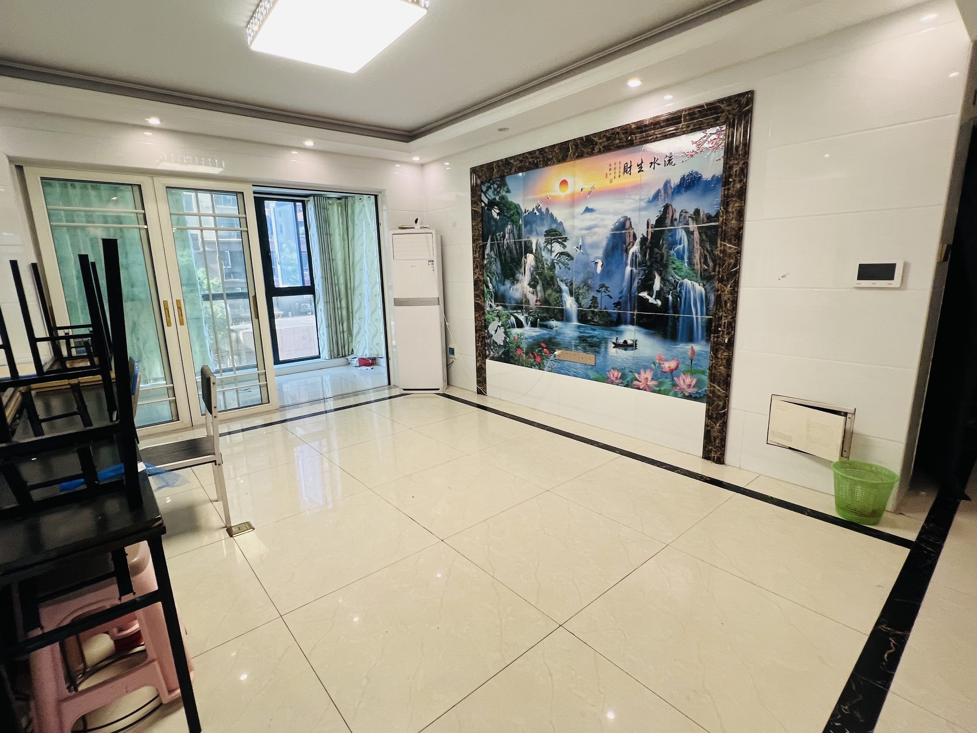 碧桂园梓山府 4室2厅2卫 2000.0元/月 碧桂园梓山府 4室2厅2卫 2000.0元/月室内图