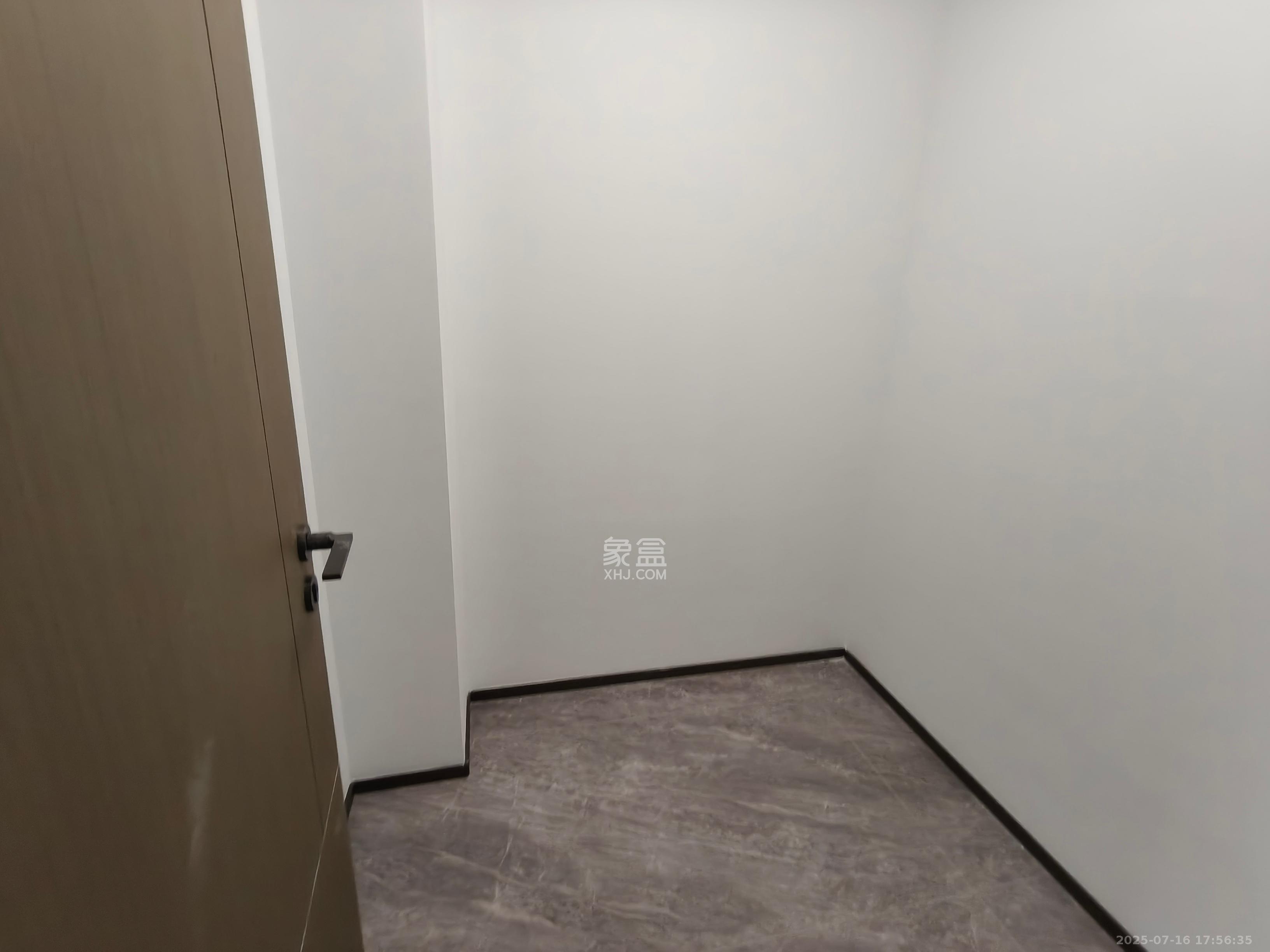 建发养云  3室1厅2卫   16800.00元/月室内图