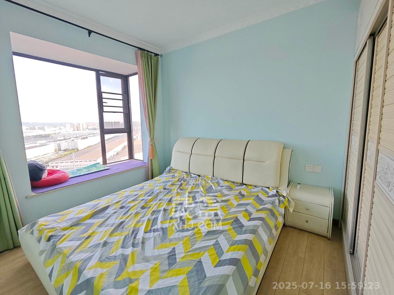 中建嘉和城  3室2厅1卫    2300.0元/月室内图