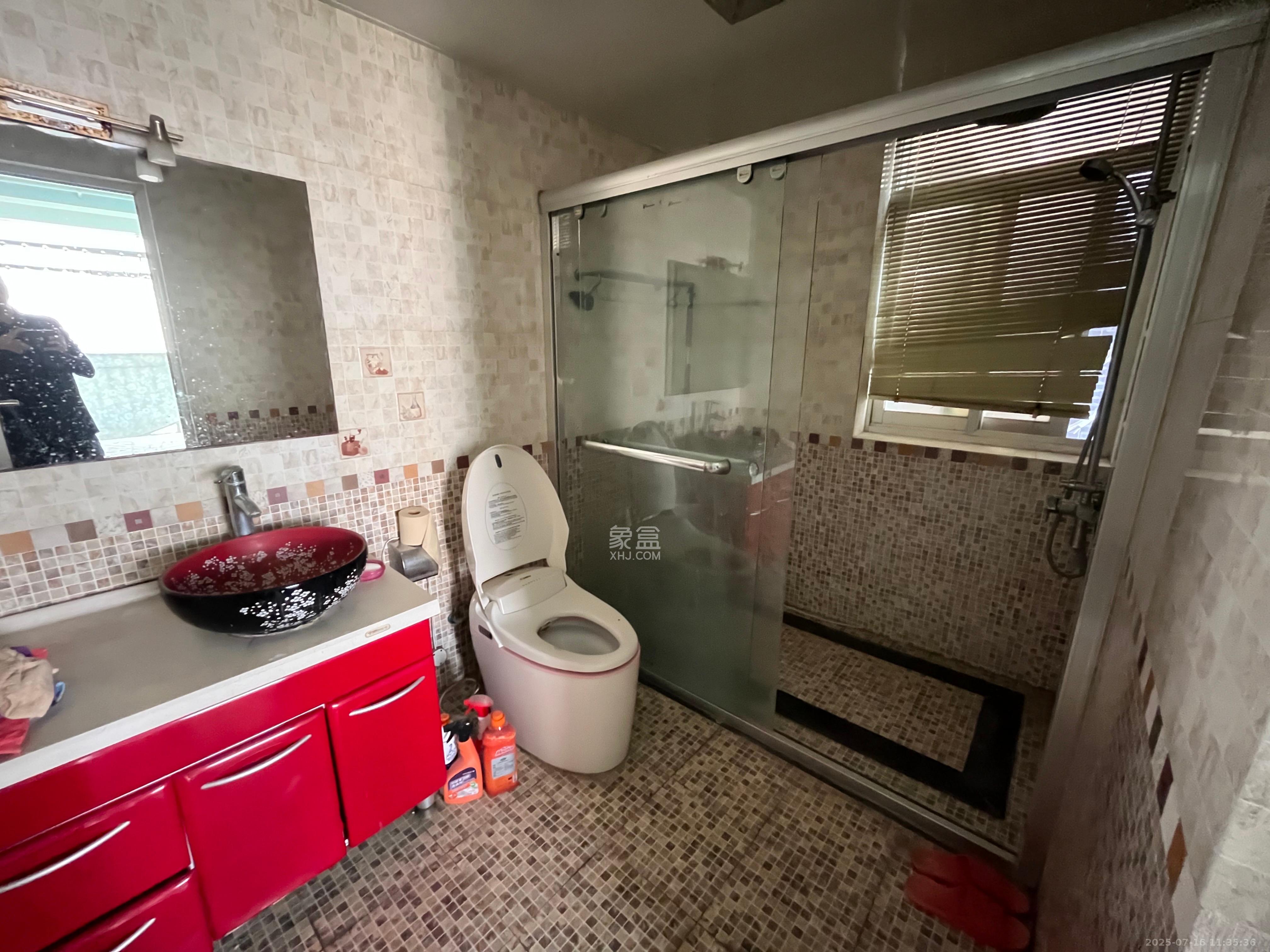 芙蓉公馆 2室1厅1卫 3500.0元/月 芙蓉公馆 2室1厅1卫 3500.0元/月室内图