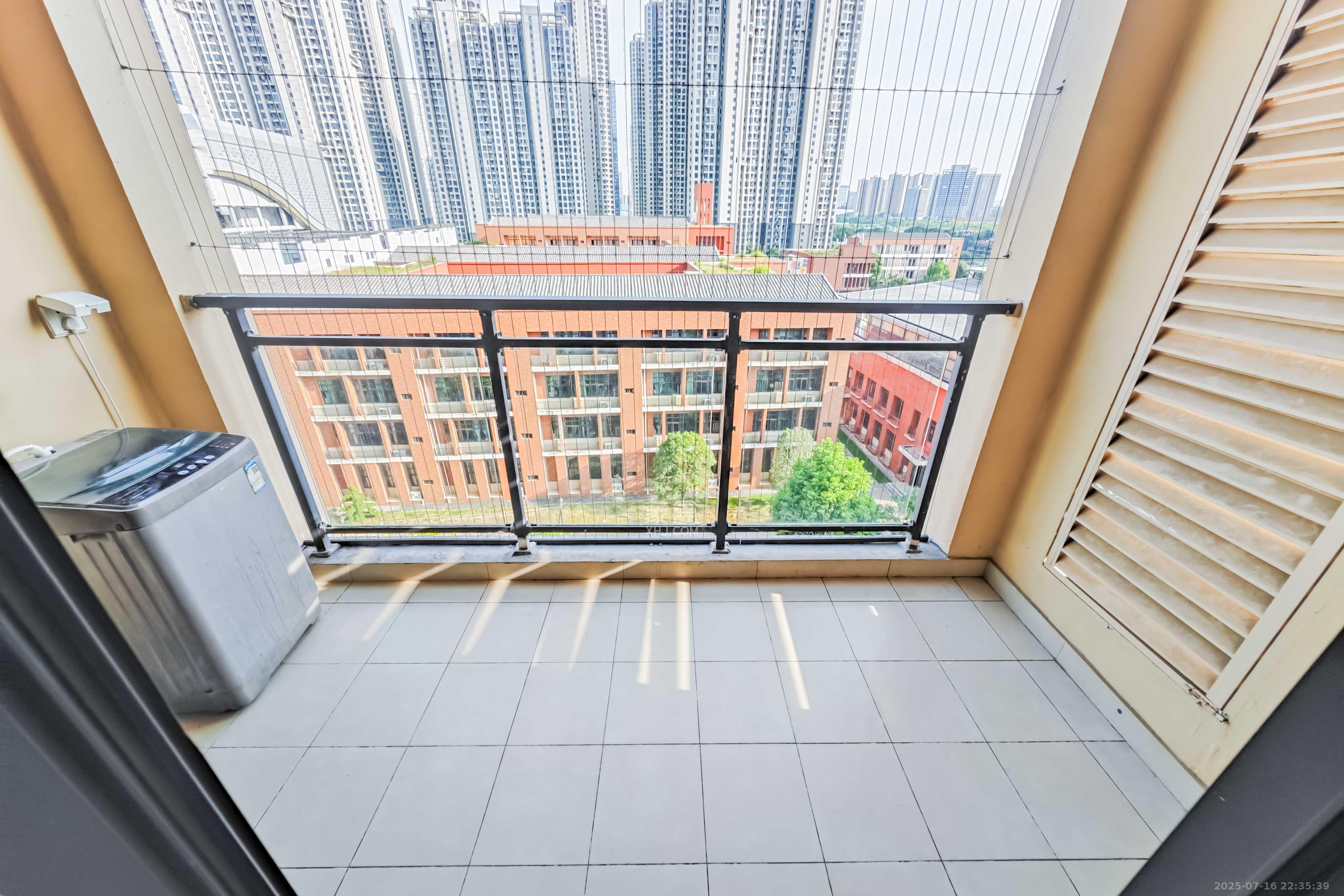 长沙高铁吾悦广场  3室2厅2卫    101.0万 长沙高铁吾悦广场  3室2厅2卫    101.0万其他