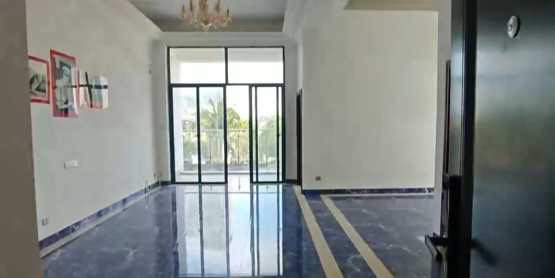 半岛蓝湾 1室1厅1卫 138.0万 半岛蓝湾 1室1厅1卫 138.0万室内图