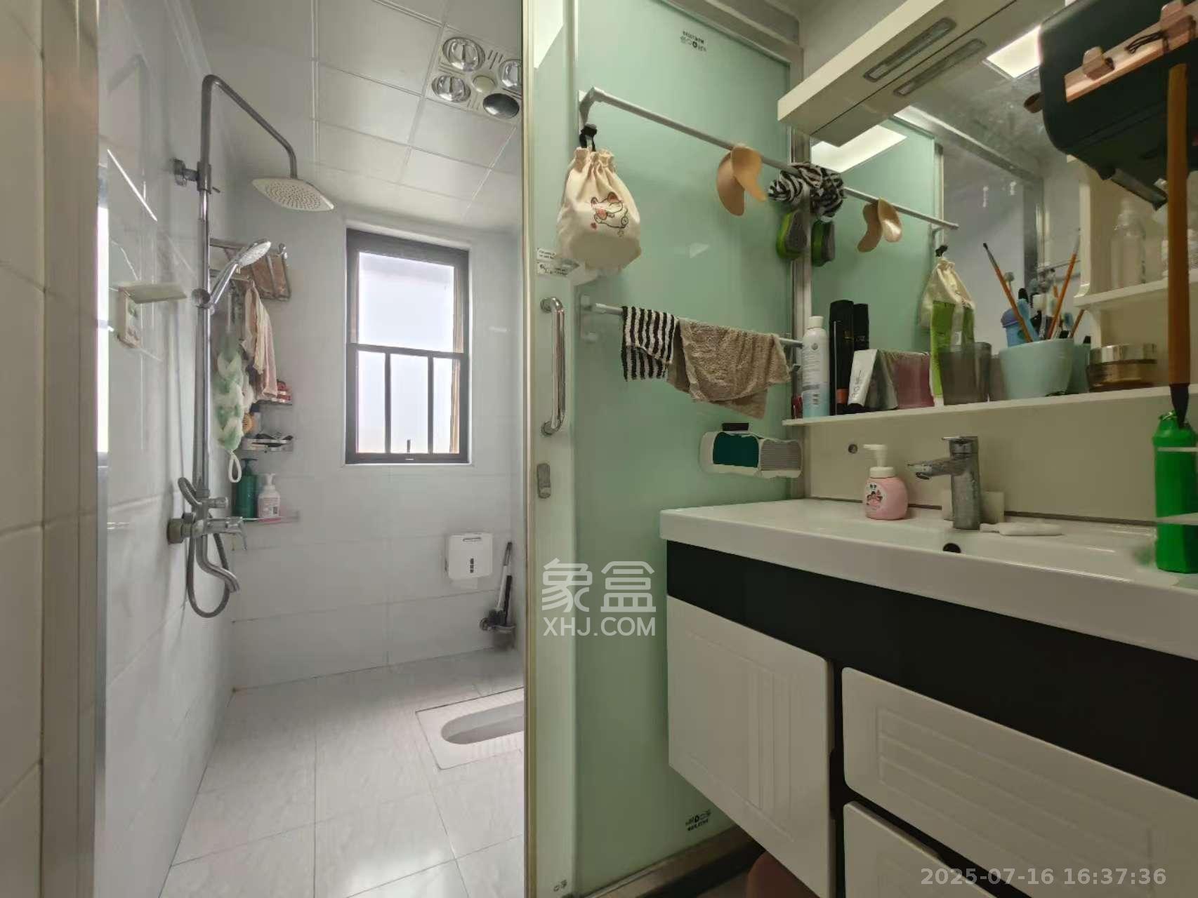 和泓梅溪四季  3室2厅1卫    2800.0元/月 和泓梅溪四季  3室2厅1卫    2800.0元/月室内图