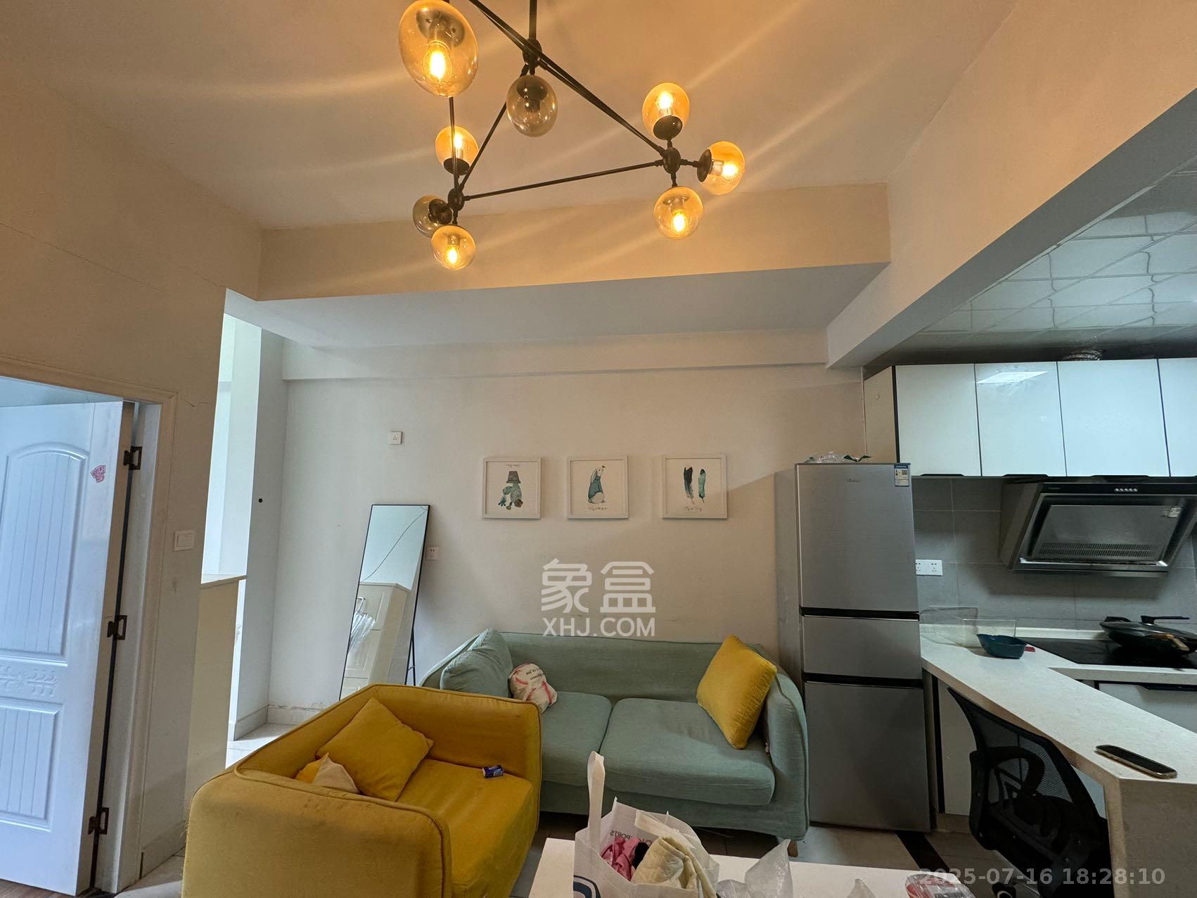 才子嘉都 2室2厅1卫 1800.0元/月 才子嘉都 2室2厅1卫 1800.0元/月室内图