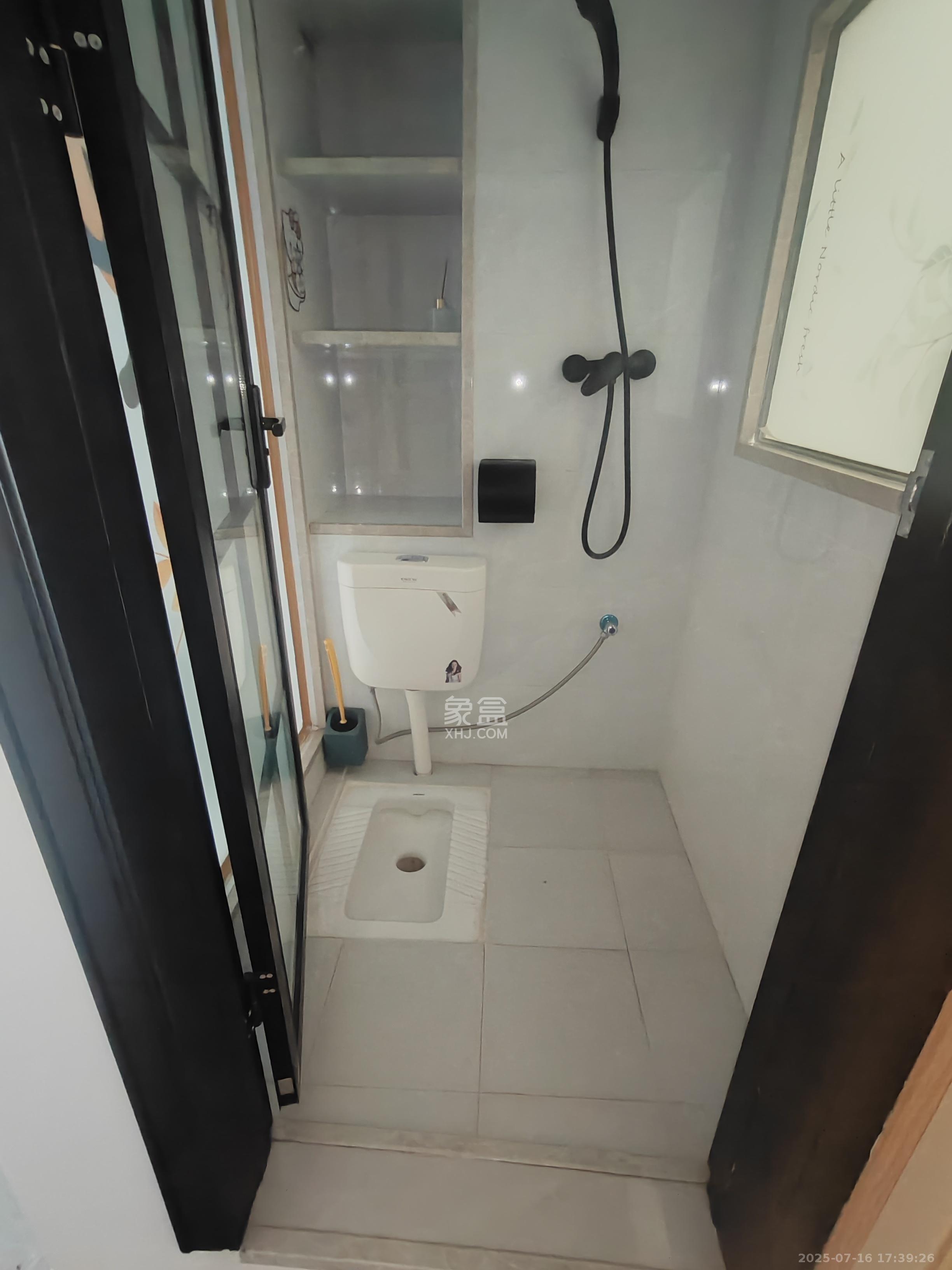 龙湖湘江星座（祺鑫星座公寓）  2室2厅2卫    2100.0元/月室内图