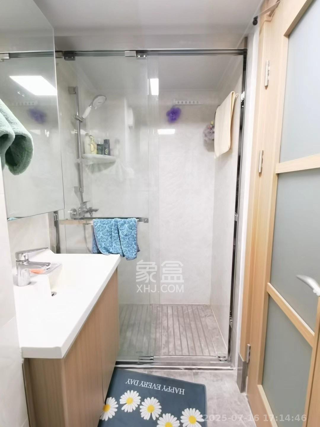 卓越浅水湾  1室0厅0卫   2200.00元/月室内图