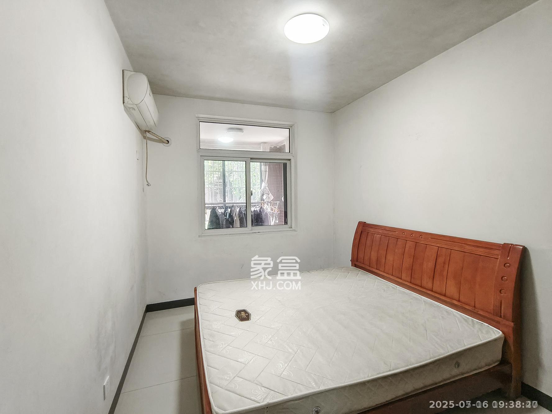 山水湾  3室2厅1卫    1900.0元/月 山水湾  3室2厅1卫    1900.0元/月室内图