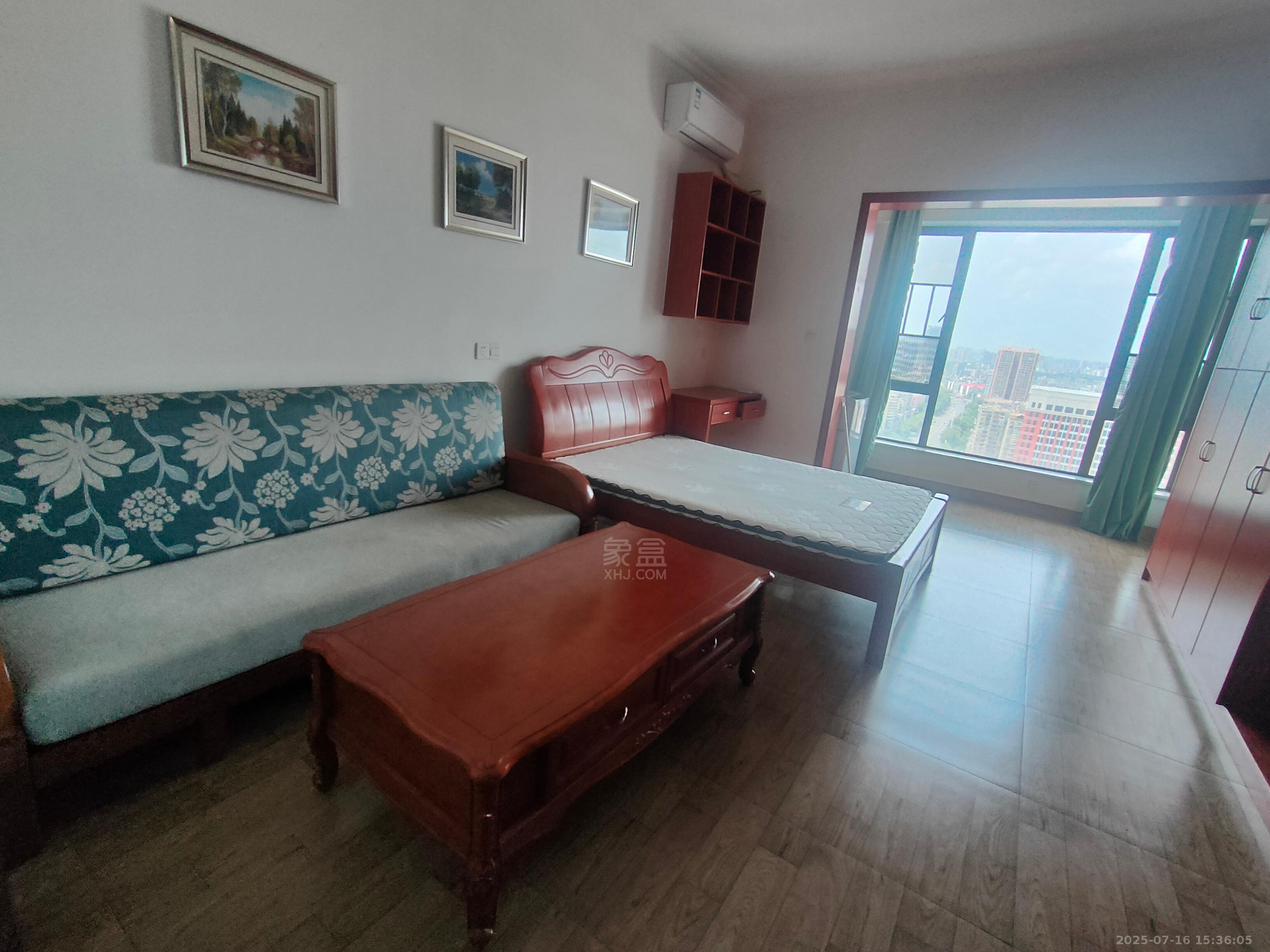 中泰财富湘江  1室1厅1卫    1200.0元/月 中泰财富湘江  1室1厅1卫    1200.0元/月室内图