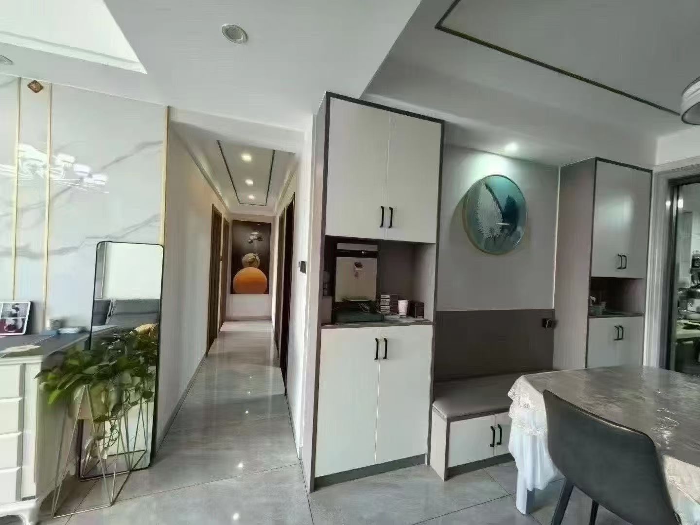 电力中央城 4室2厅2卫 88.8万 电力中央城 4室2厅2卫 88.8万客厅