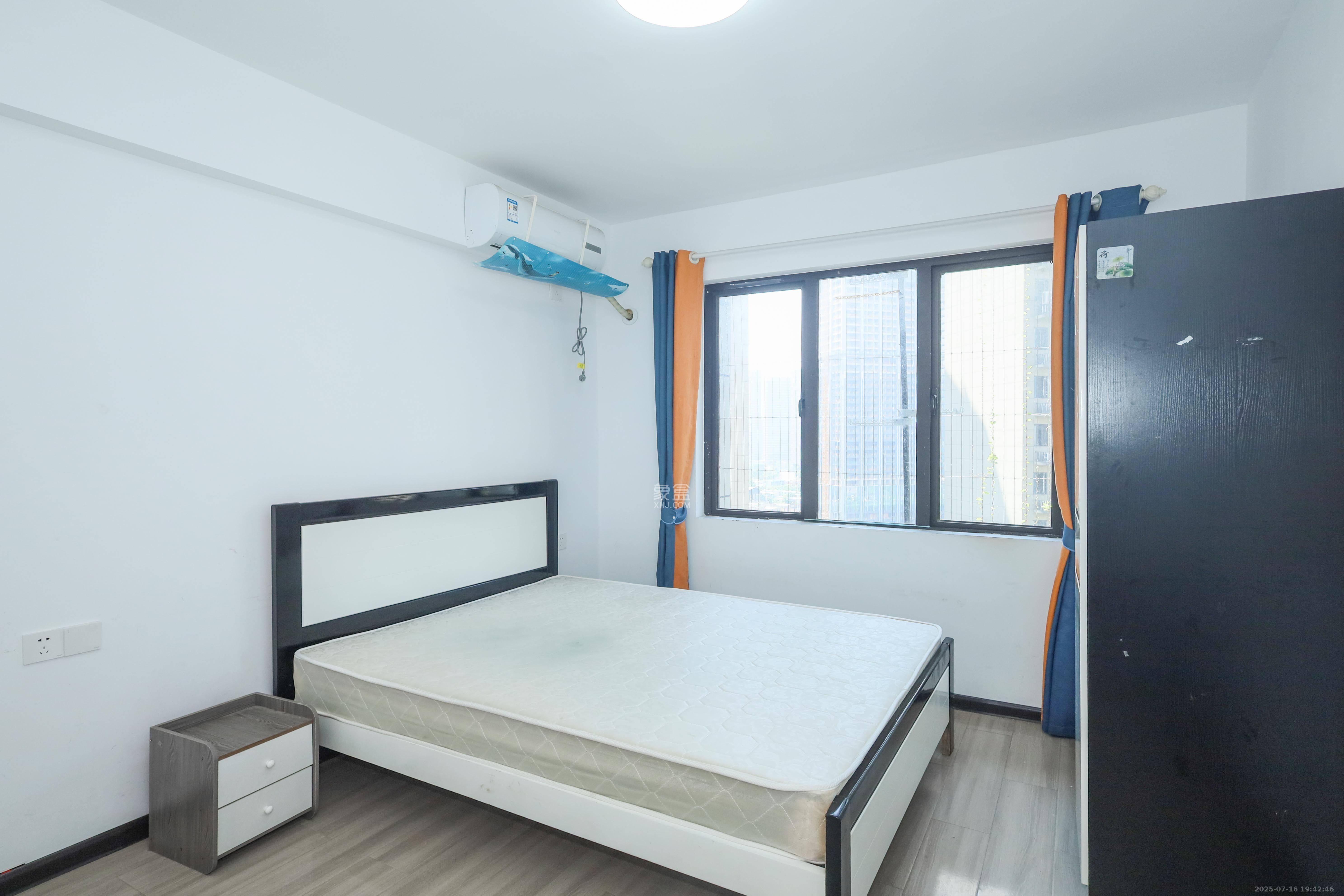 中国铁建梅溪青秀二期 3室2厅2卫 2650.0元/月 中国铁建梅溪青秀二期 3室2厅2卫 2650.0元/月室内图