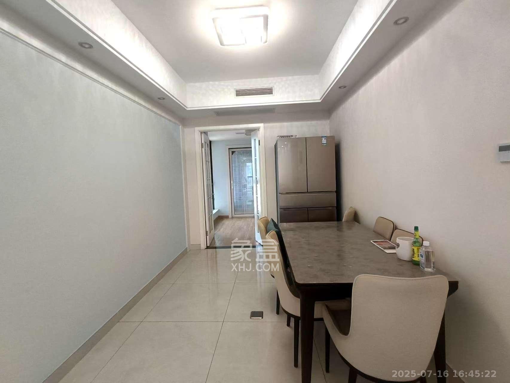 新盛珑璟台  4室2厅2卫    3500.0元/月室内图