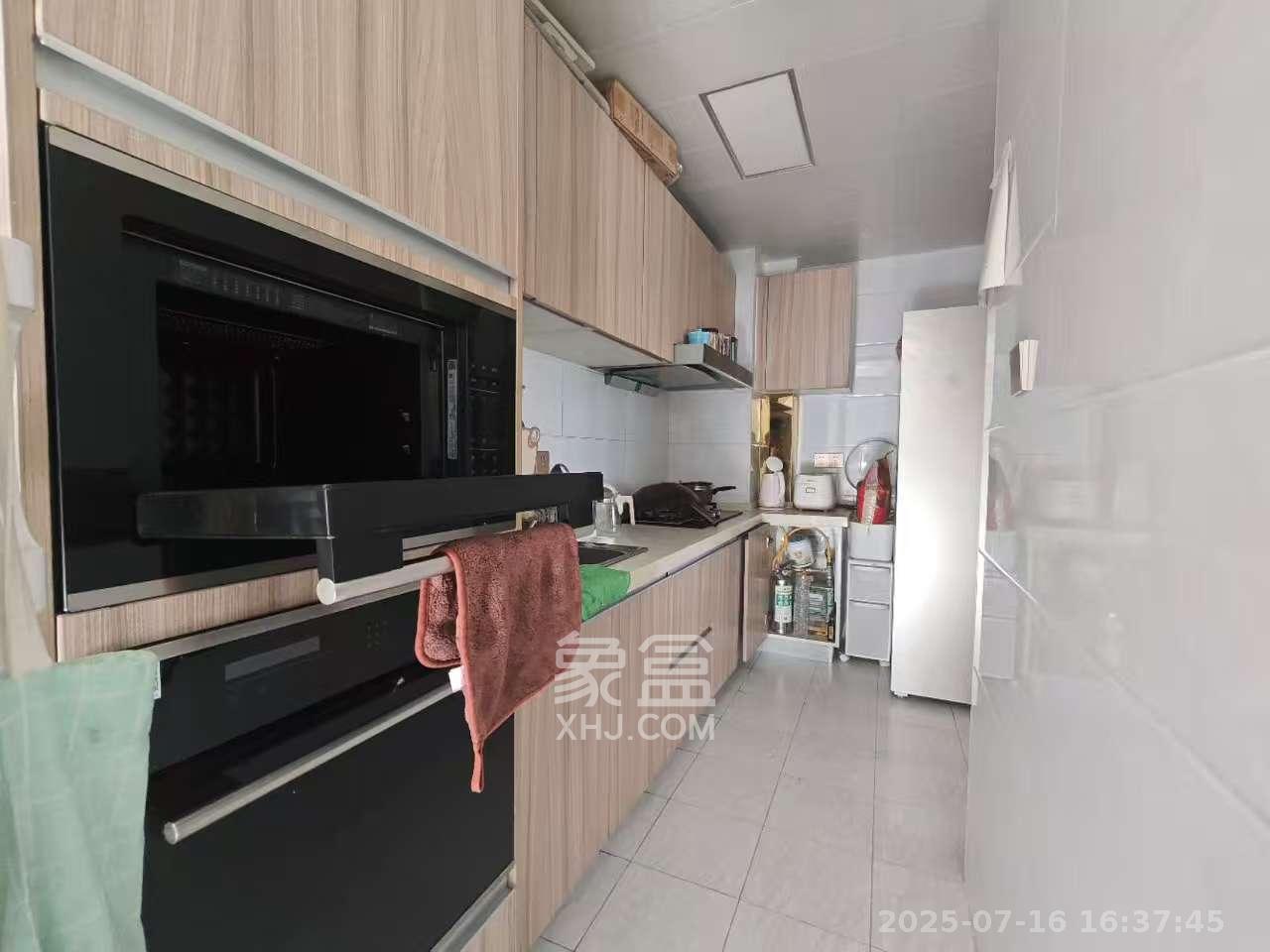 和泓梅溪四季  3室2厅1卫    2800.0元/月 和泓梅溪四季  3室2厅1卫    2800.0元/月室内图