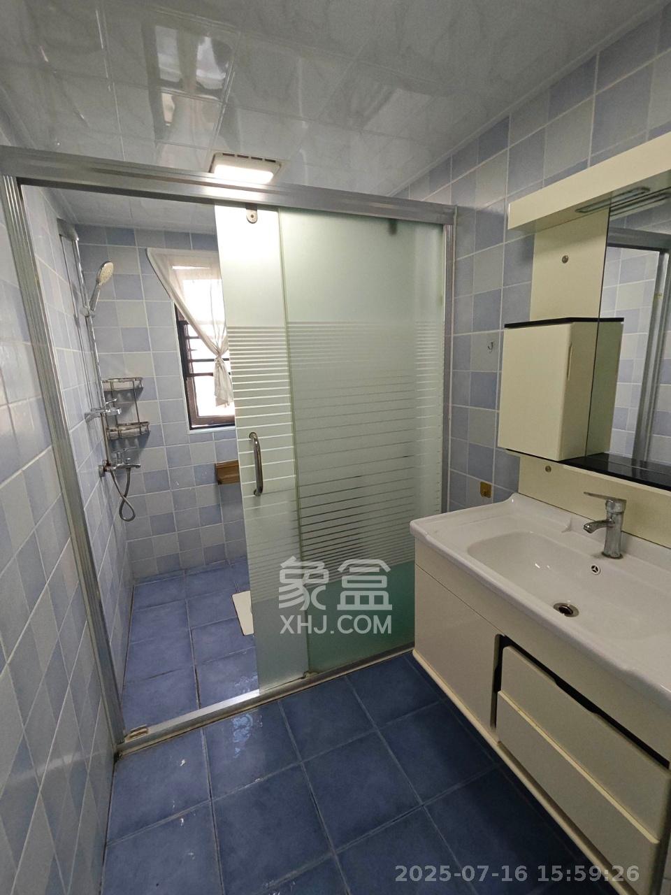 中建嘉和城  3室2厅1卫    2300.0元/月室内图