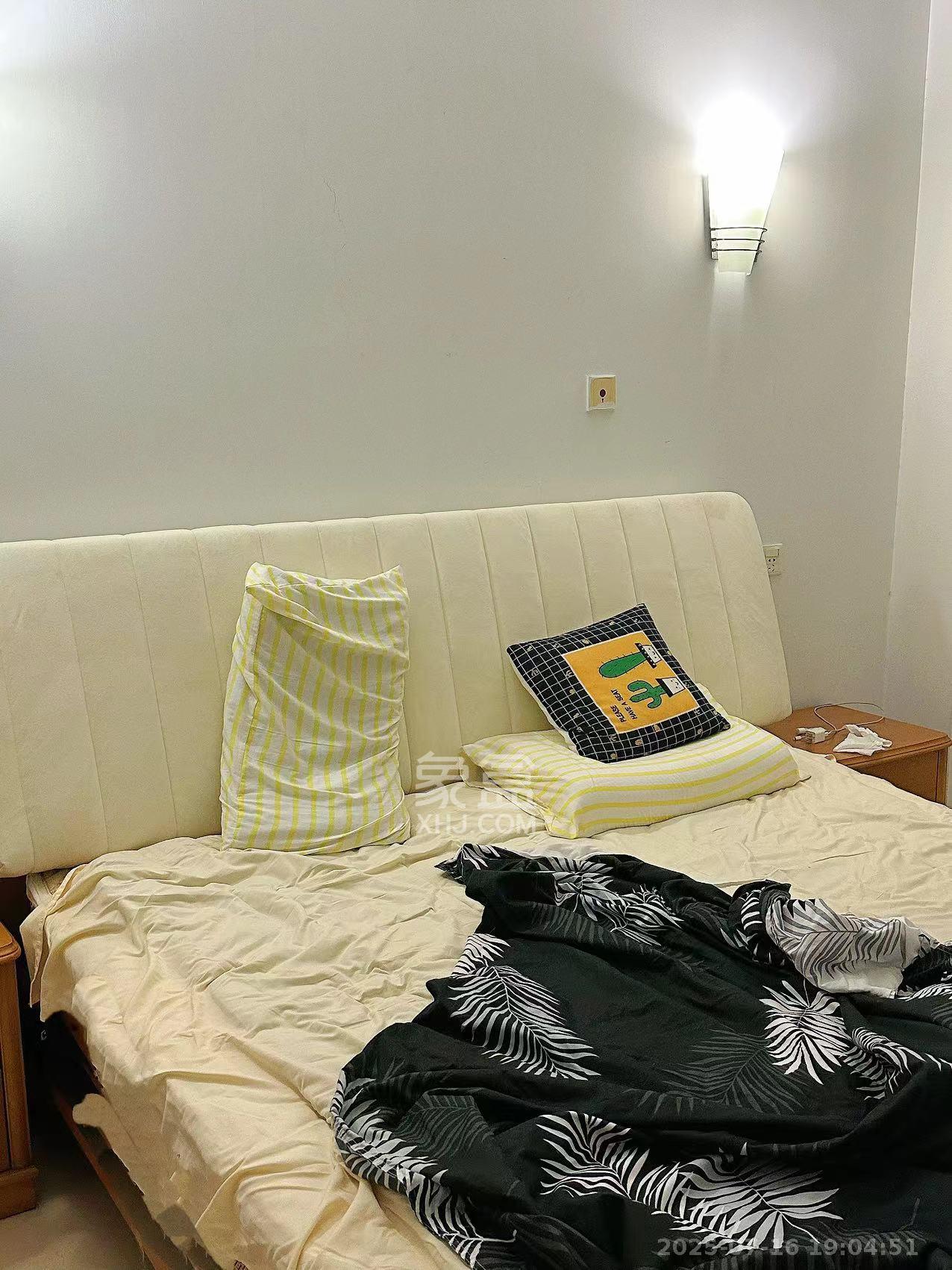 湘江北尚  3室1厅1卫    2400.0元/月室内图