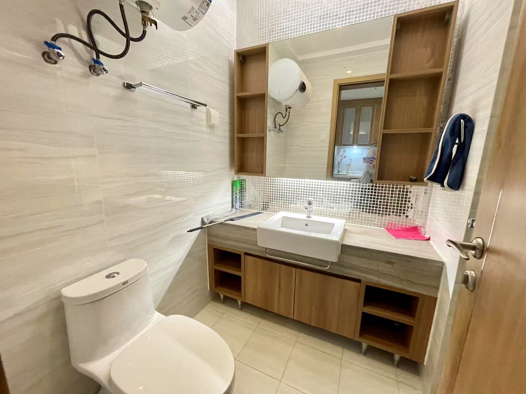 恒大外滩 1室1厅1卫 2200.0元/月 恒大外滩 1室1厅1卫 2200.0元/月室内图