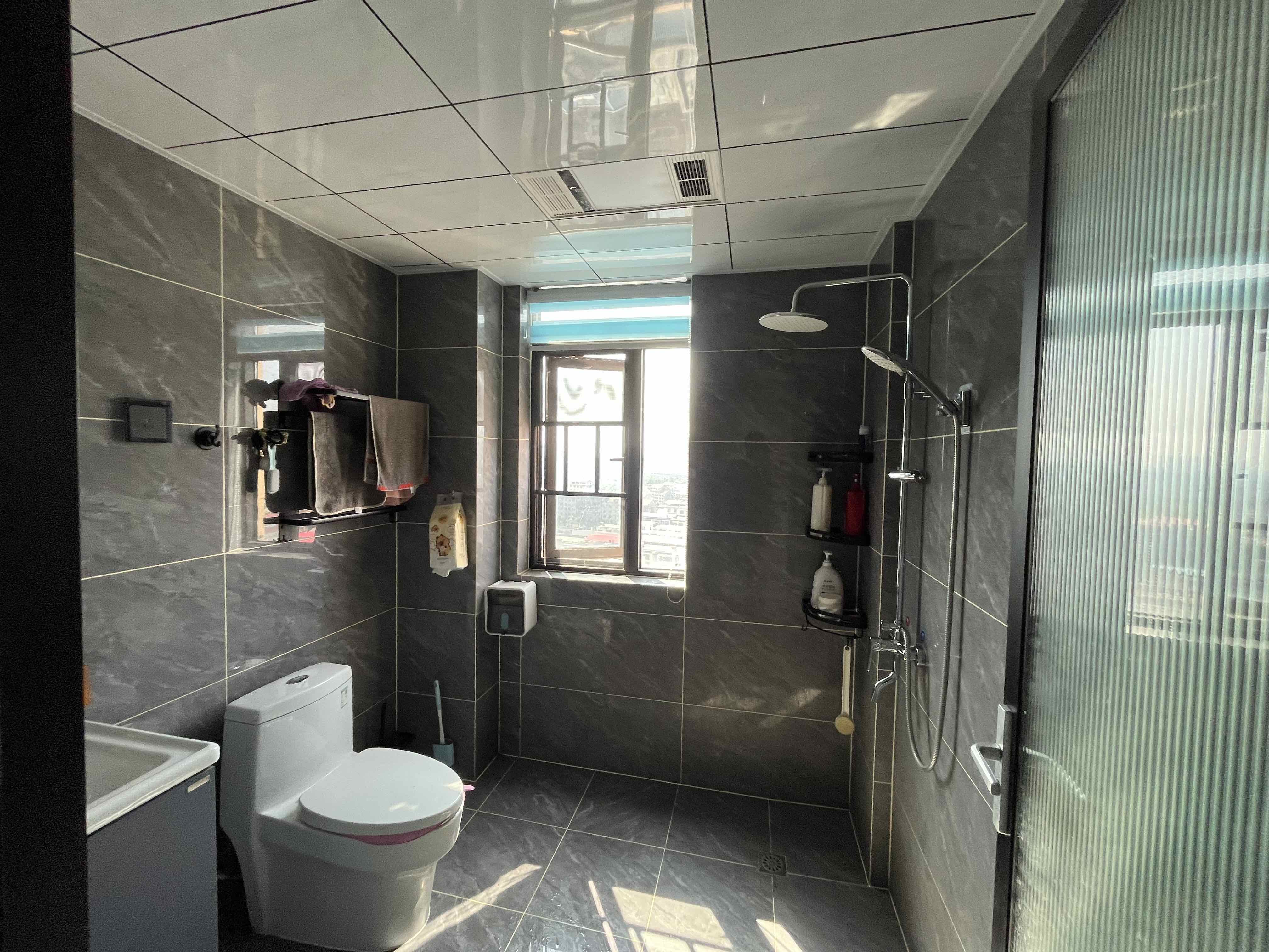 涟水和城 3室2厅2卫 69.8万 涟水和城 3室2厅2卫 69.8万客厅