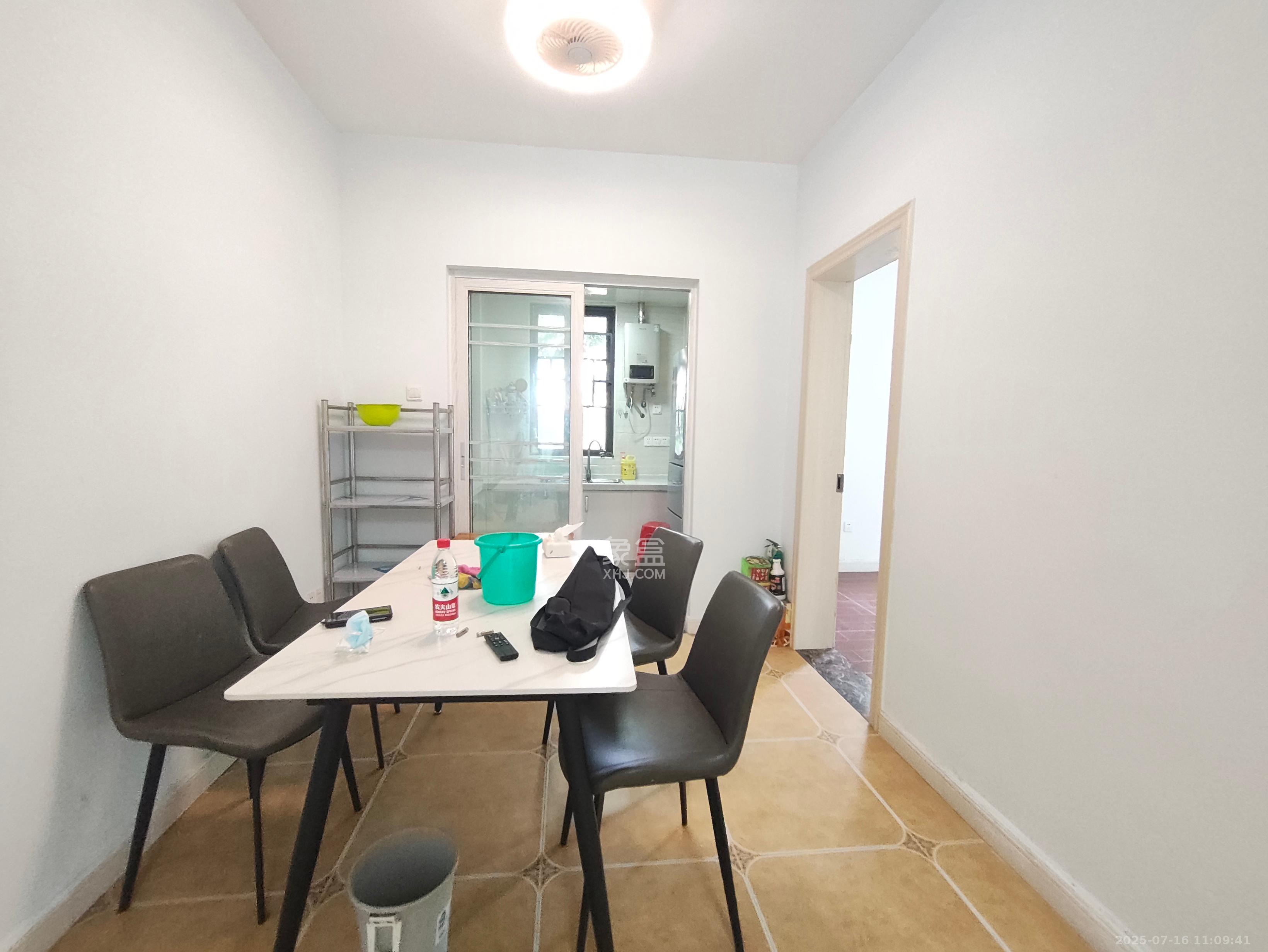 北大资源理想家园  4室2厅2卫    3500.0元/月 北大资源理想家园  4室2厅2卫    3500.0元/月室内图