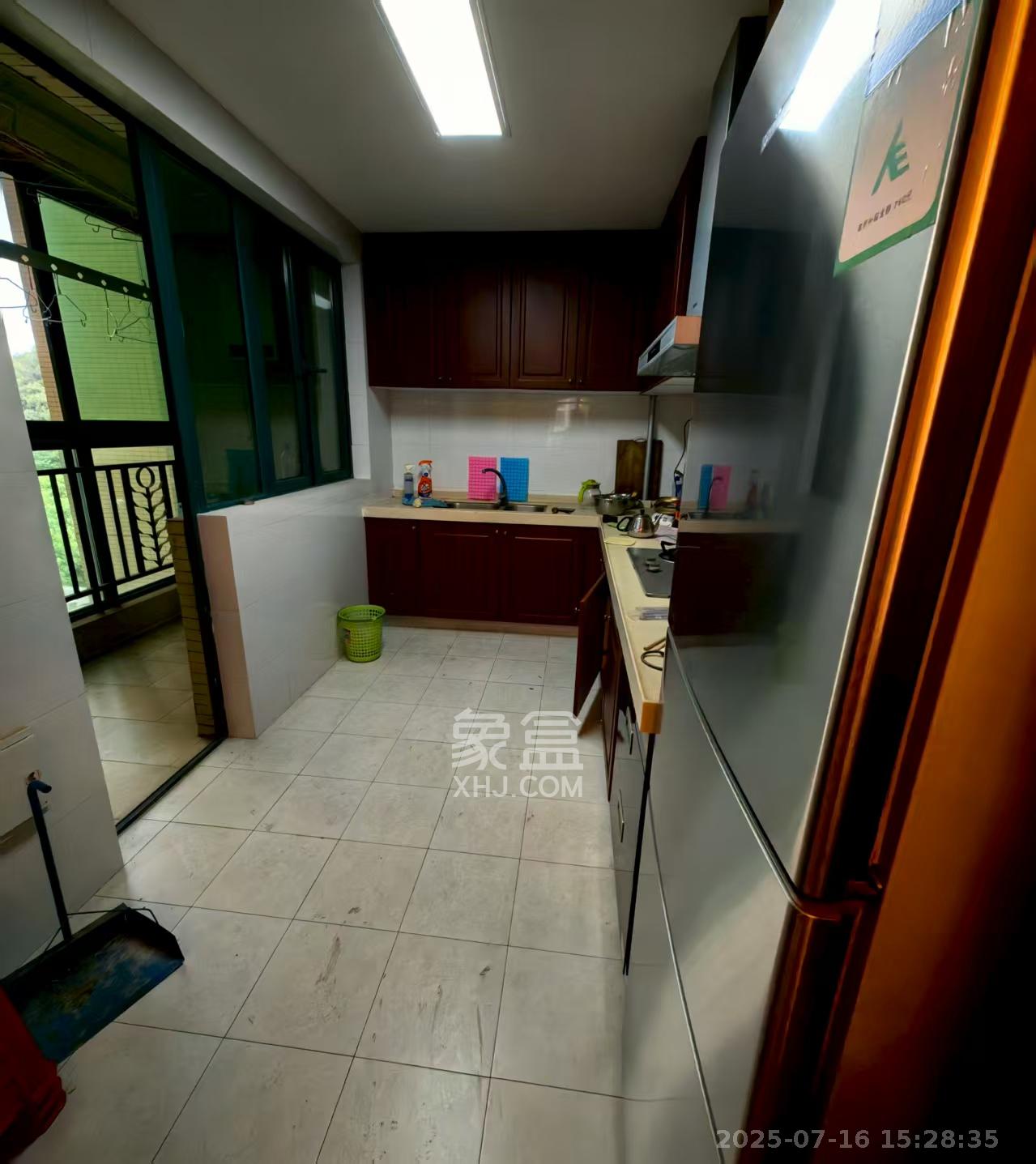 恒大城  4室2厅2卫    3600.0元/月室内图