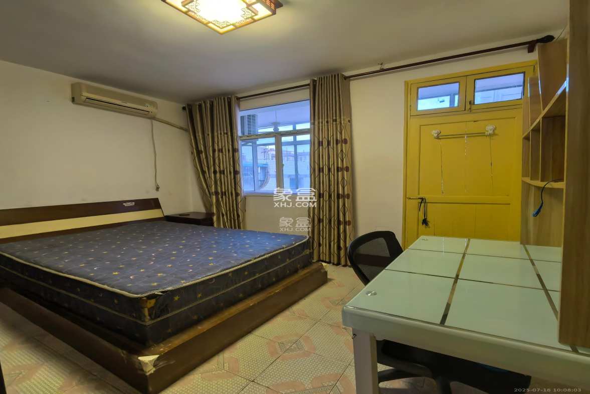 东风二村社区房 2室1厅1卫 1500.0元/月 东风二村社区房 2室1厅1卫 1500.0元/月室内图