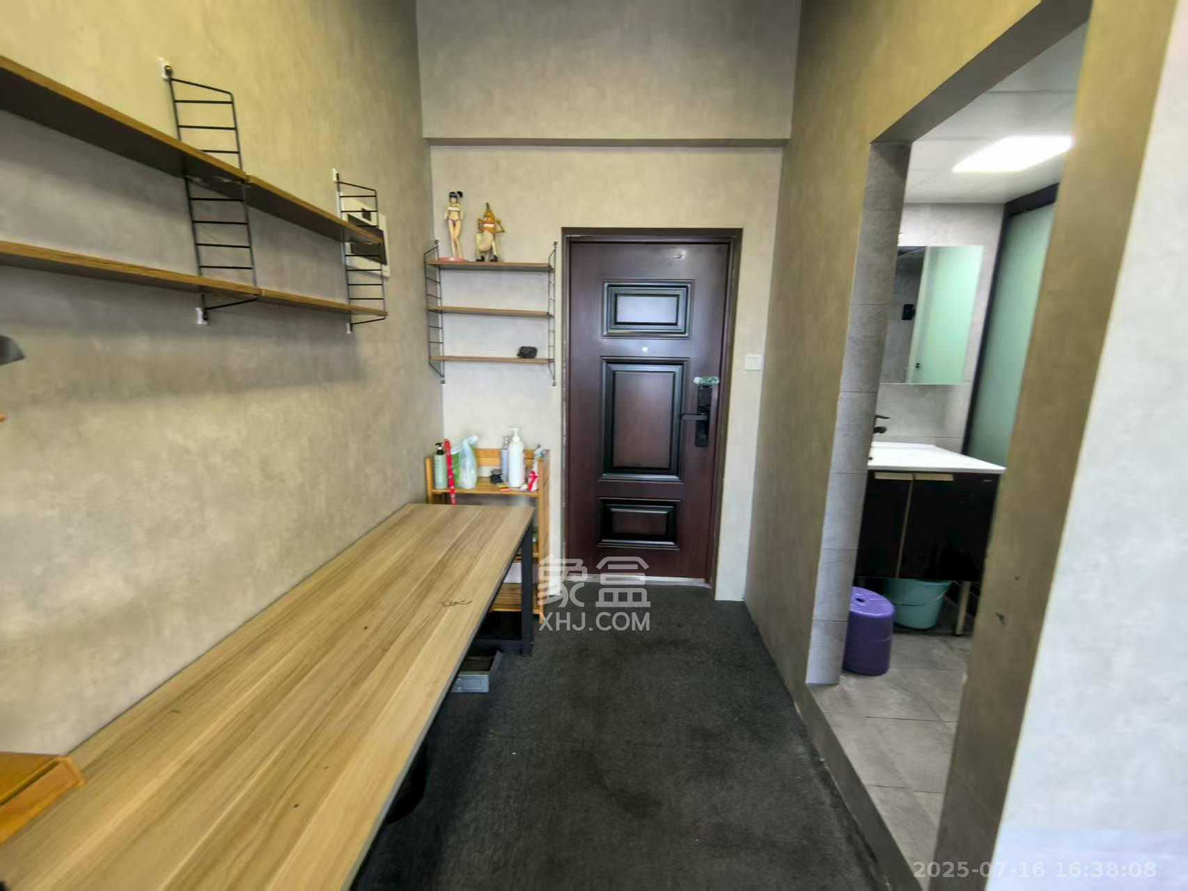 长城万悦汇 1室0厅0卫 1500.0元/月 长城万悦汇 1室0厅0卫 1500.0元/月室内图