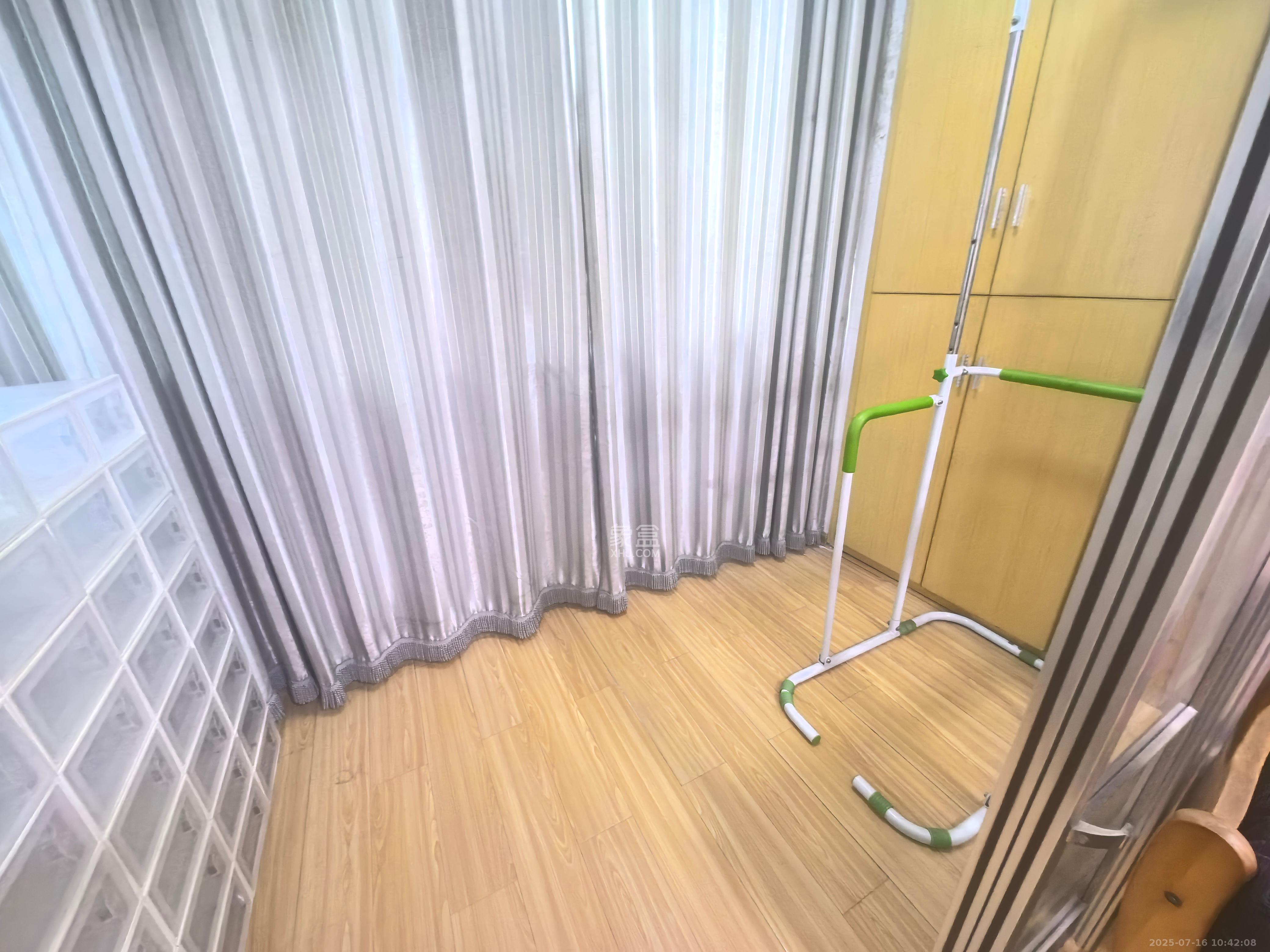 省水院宿舍 2室1厅1卫 2200.0元/月 省水院宿舍 2室1厅1卫 2200.0元/月室内图