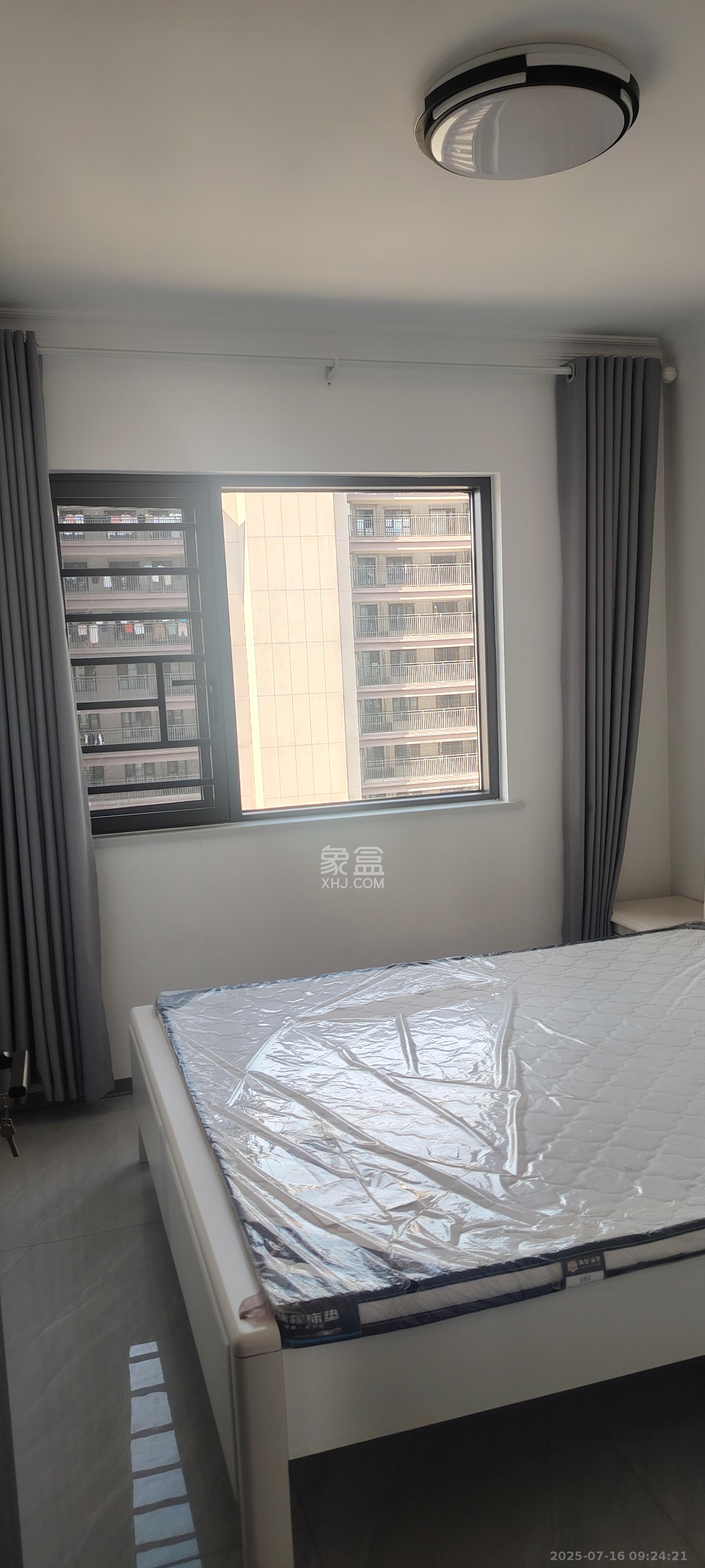文景家园  4室2厅1卫    2700.0元/月室内图