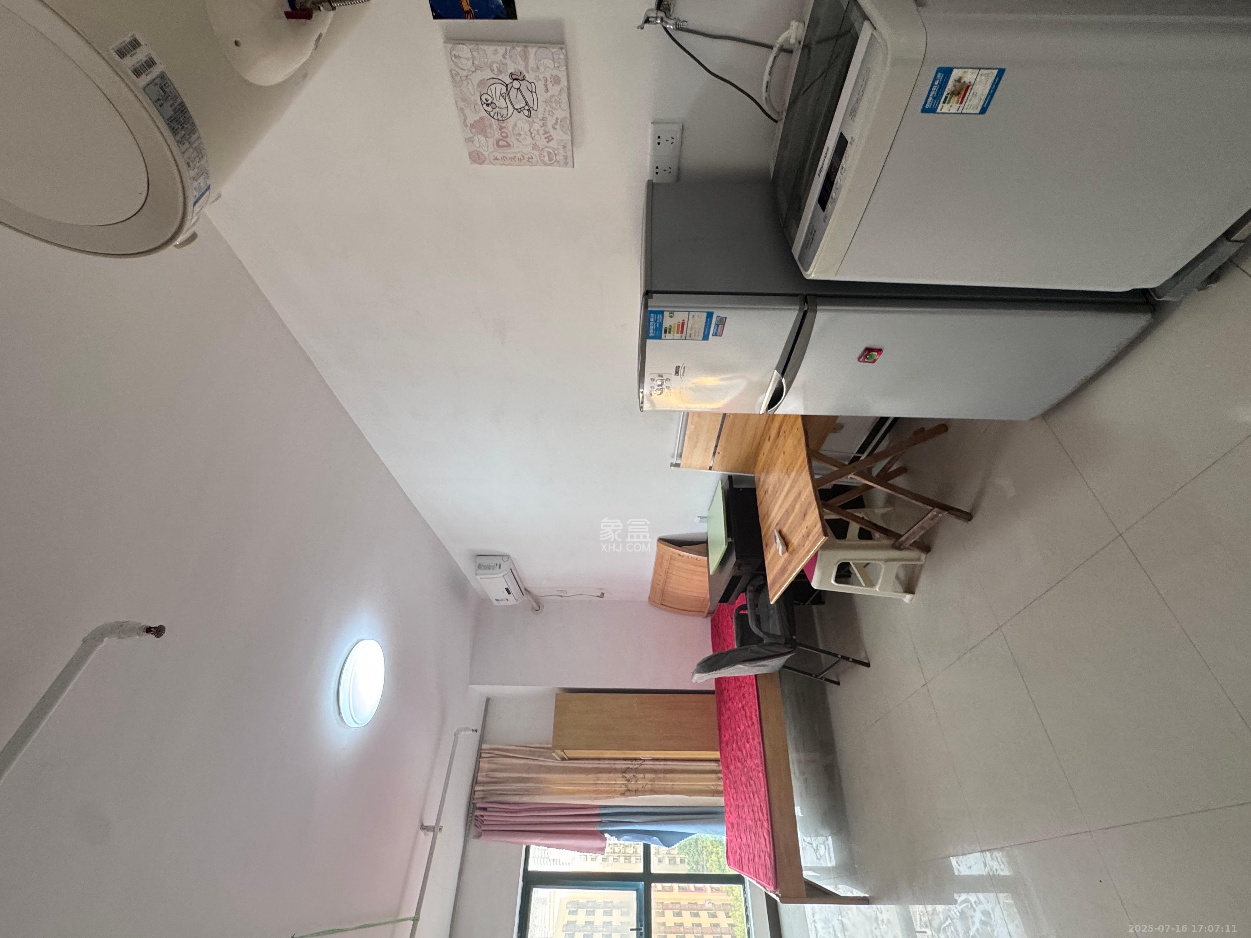 湖韵佳苑 1室1厅1卫 1000.0元/月 湖韵佳苑 1室1厅1卫 1000.0元/月室内图