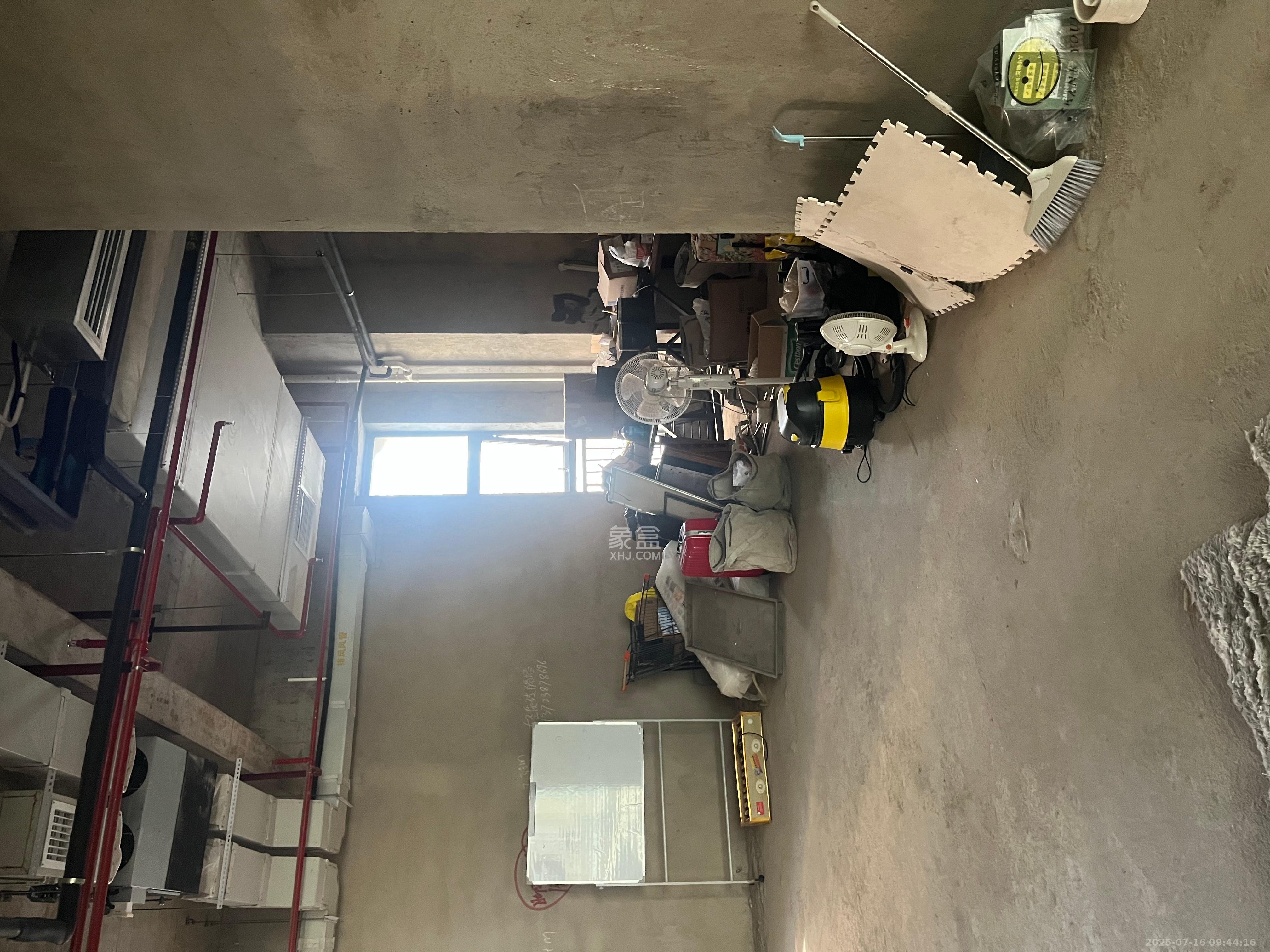 新世界广场   100.0㎡      6000.0元/月室内图