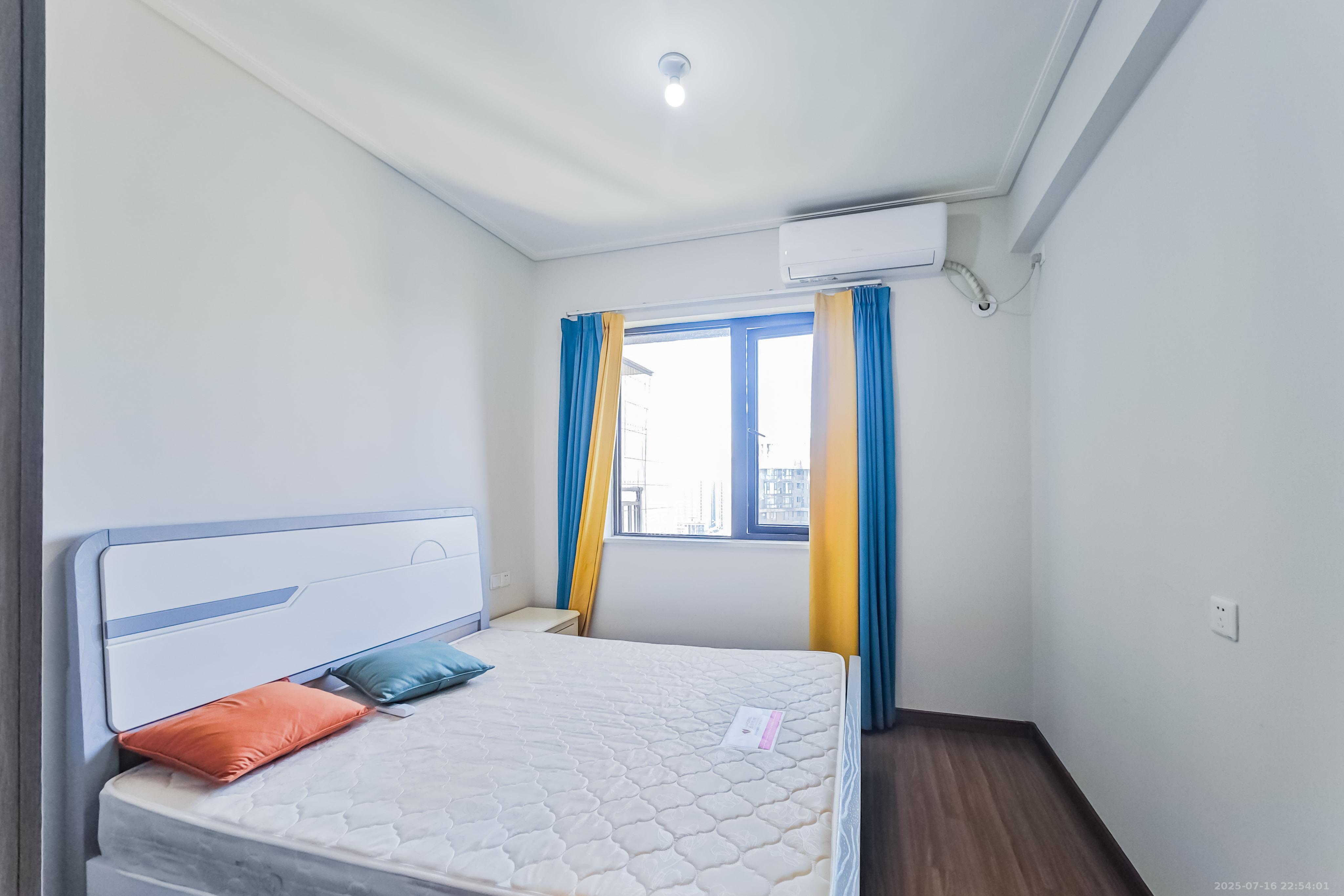 保利茉莉公馆 4室2厅2卫 158.0万 保利茉莉公馆 4室2厅2卫 158.0万卧室