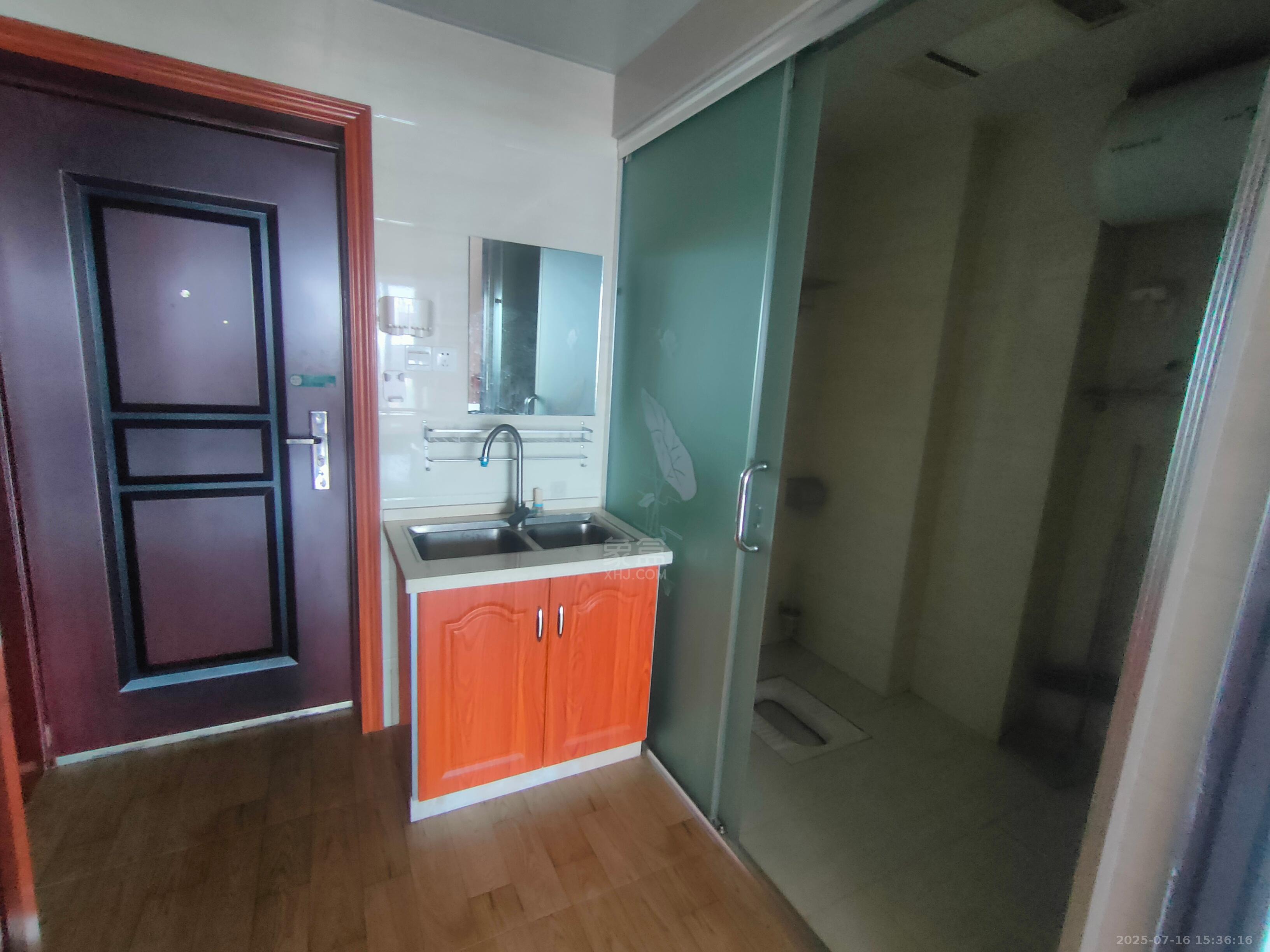 中泰财富湘江  1室1厅1卫    1200.0元/月 中泰财富湘江  1室1厅1卫    1200.0元/月室内图