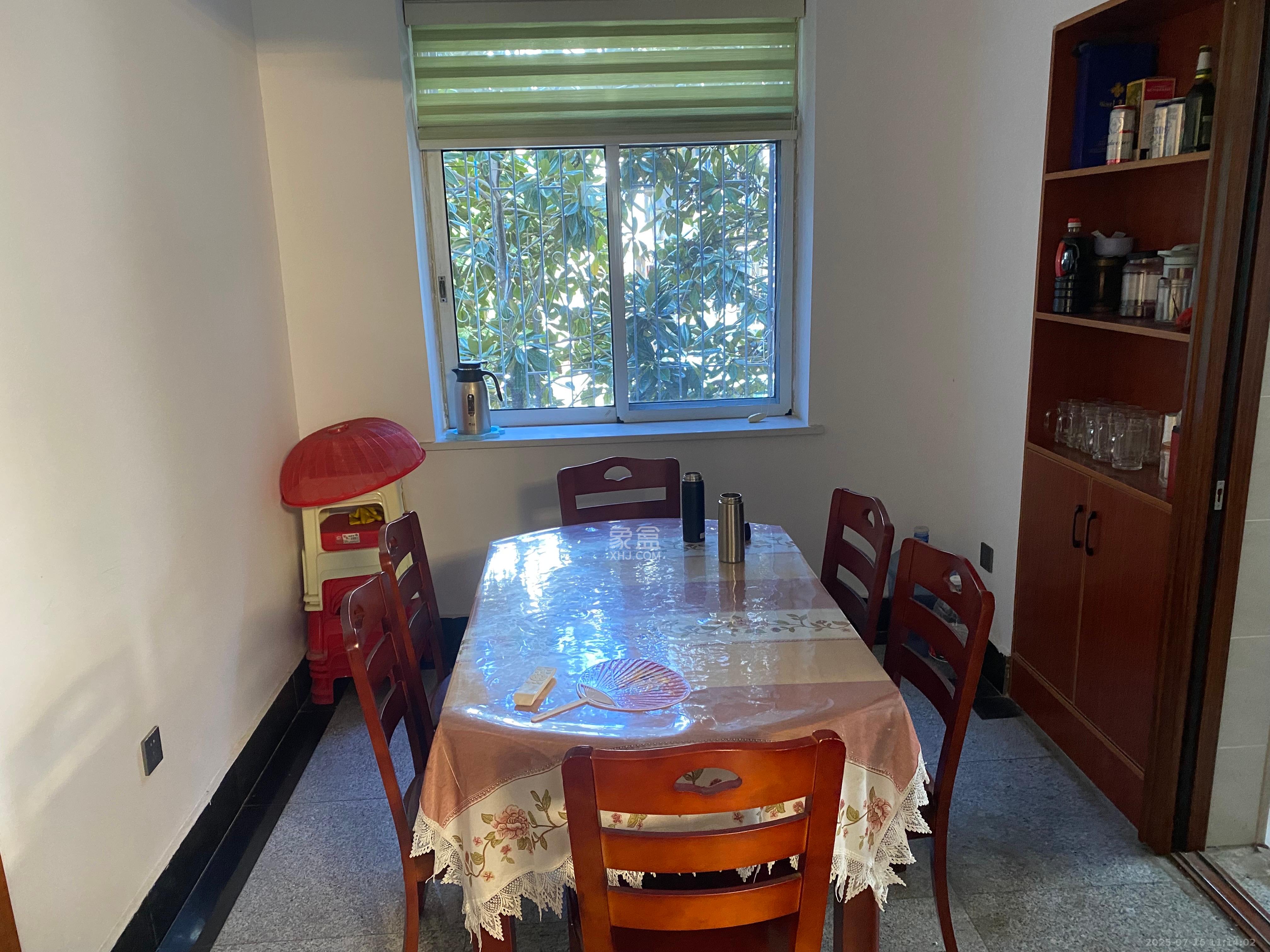 乐嘉花园 3室1厅1卫 3000.0元/月 乐嘉花园 3室1厅1卫 3000.0元/月室内图