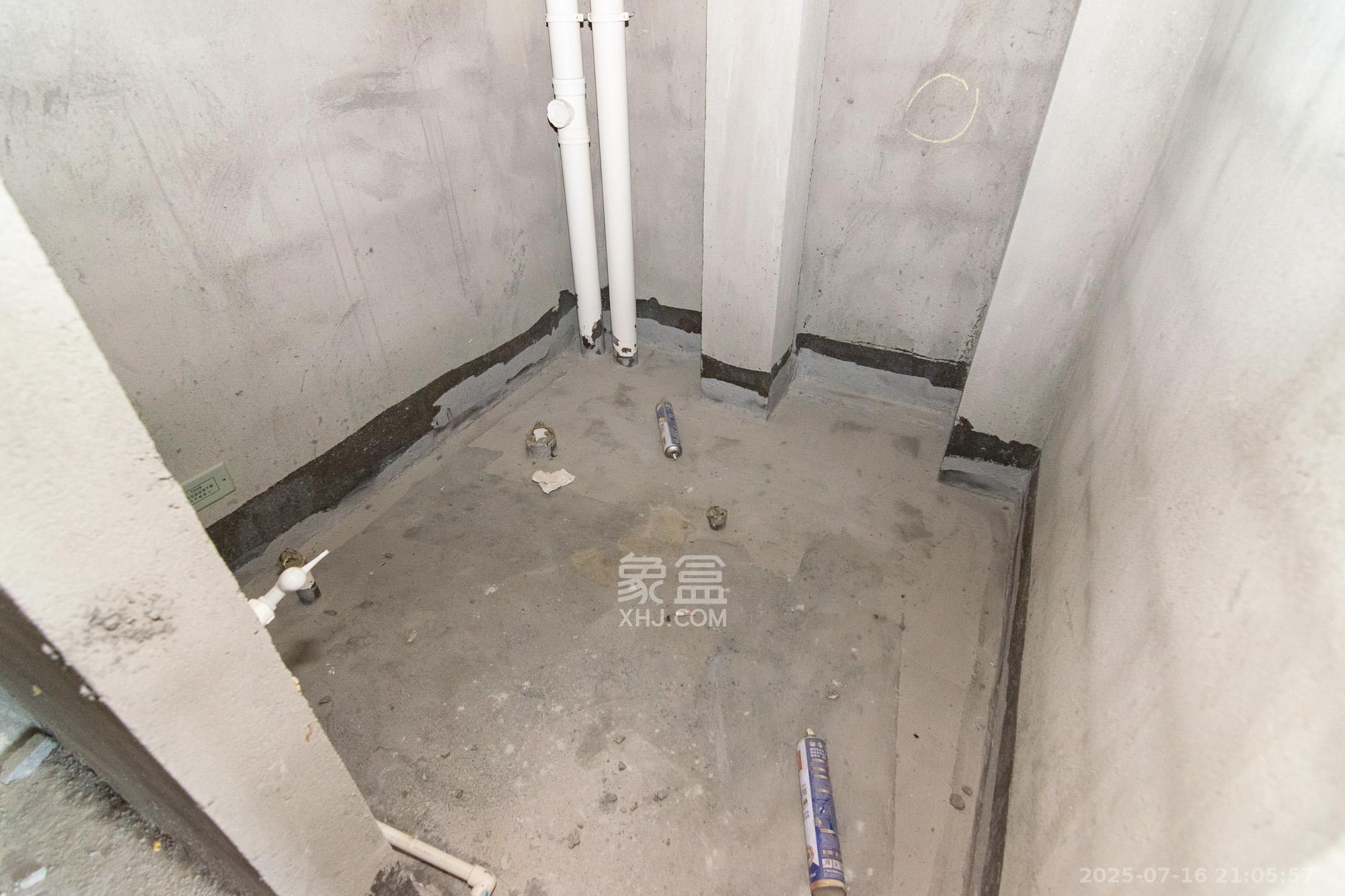 富兴悦府(富兴学府名邸)  1室1厅1卫    22.0万 富兴悦府(富兴学府名邸)  1室1厅1卫    22.0万卫生间