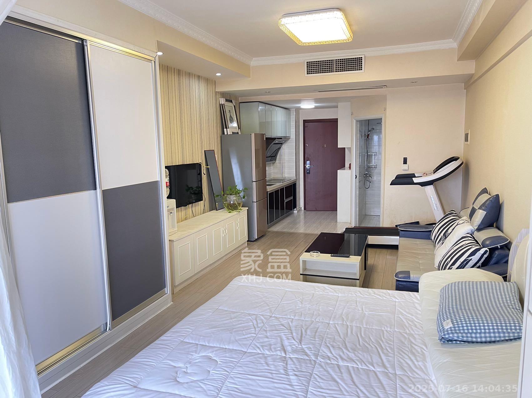 东怡外国（南湖一号)  1室1厅1卫    2100.0元/月室内图