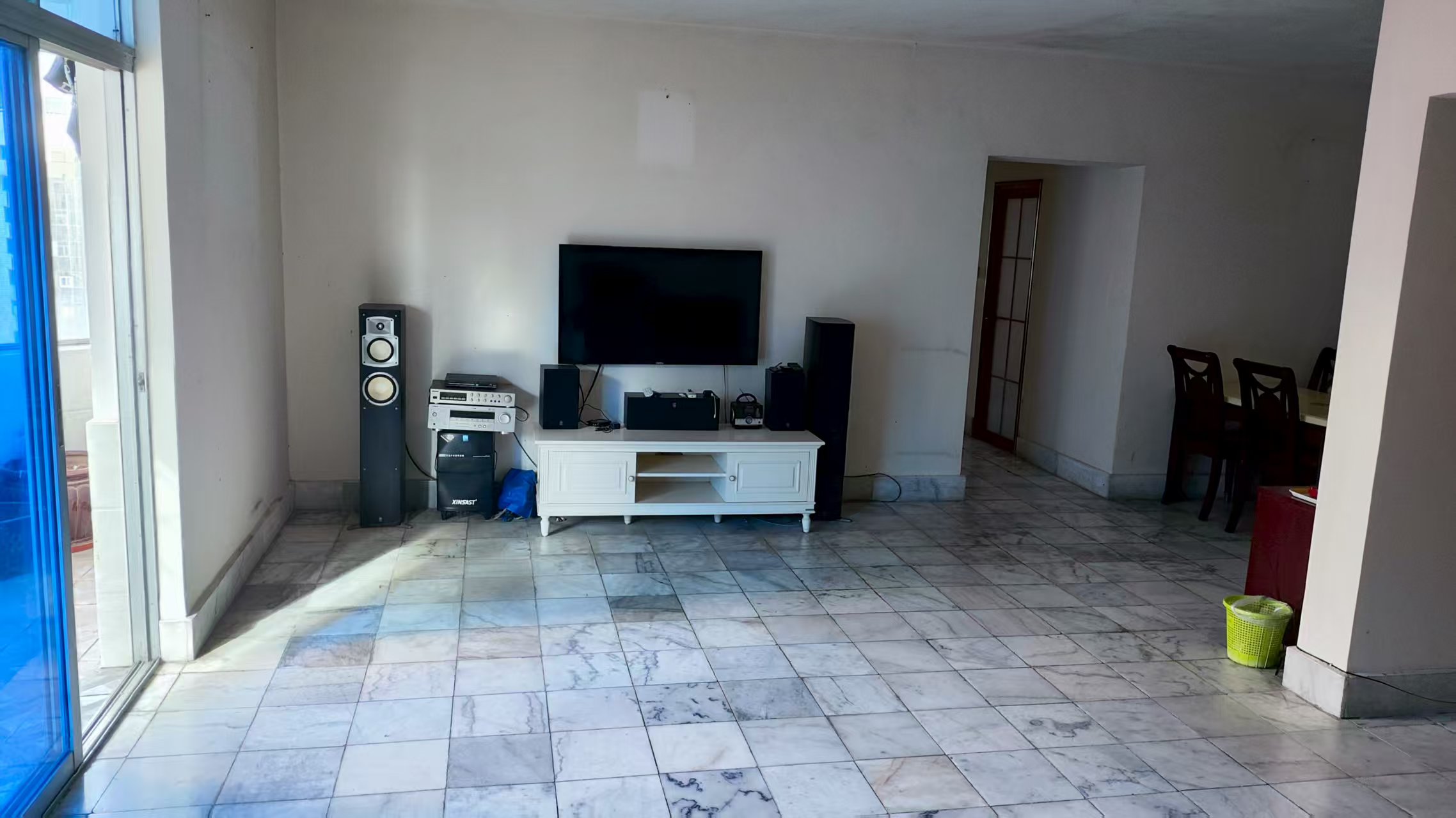 富成大厦 4室2厅2卫 2200.0元/月 富成大厦 4室2厅2卫 2200.0元/月室内图