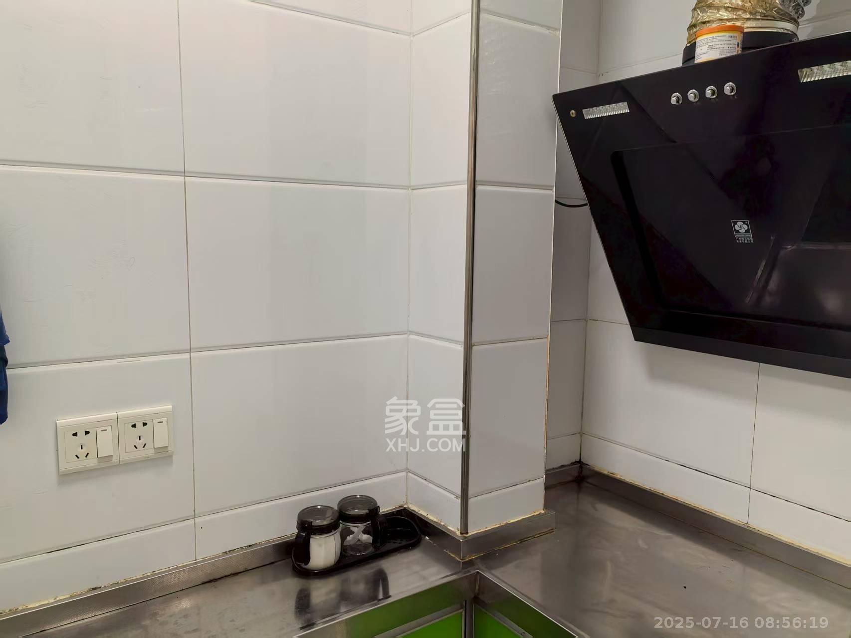 奥克斯广场  1室1厅1卫   1500.00元/月室内图