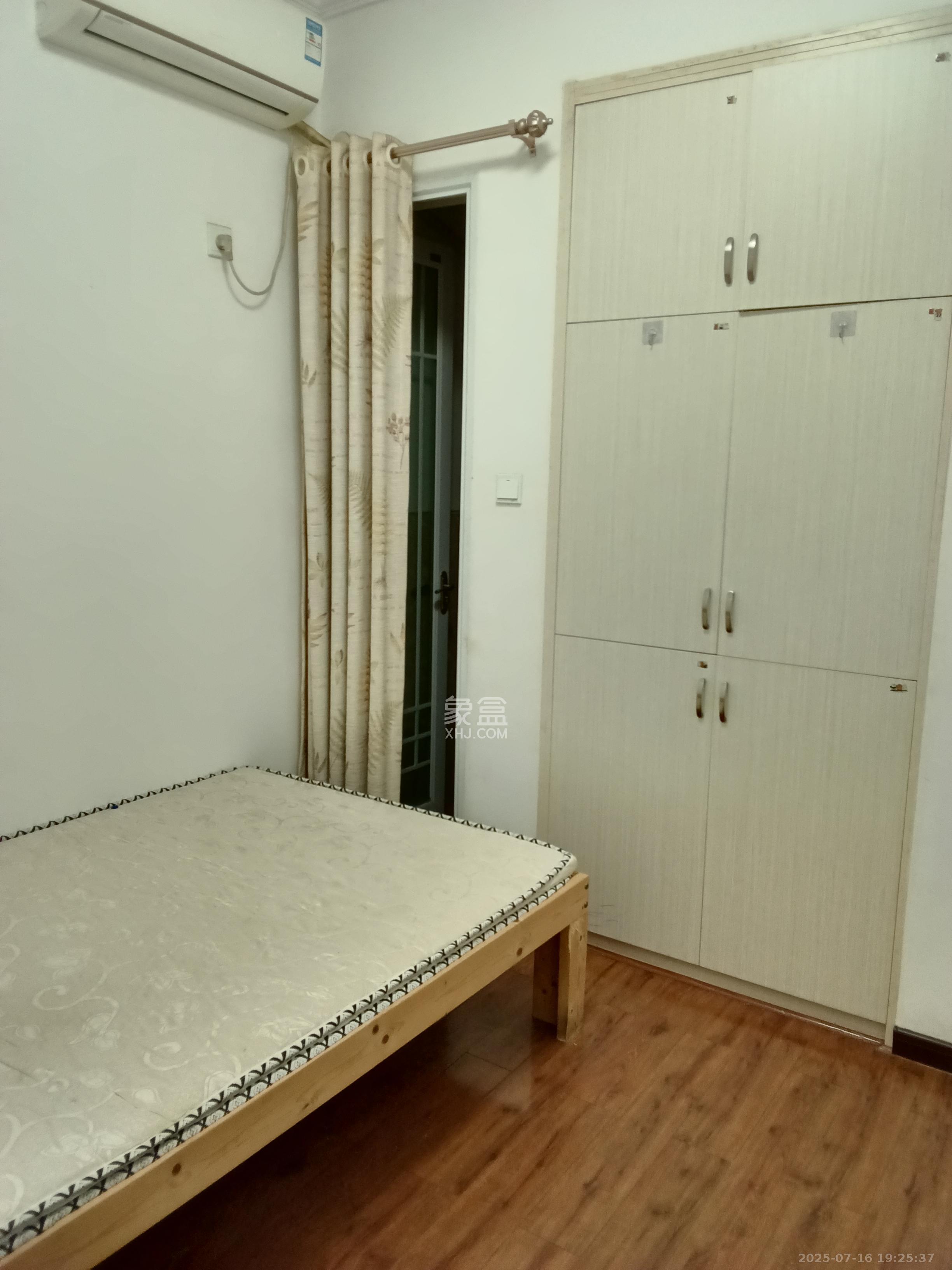 君康家园(梅溪湖七喜街)  2室1厅1卫    2300.0元/月 君康家园(梅溪湖七喜街)  2室1厅1卫    2300.0元/月室内图