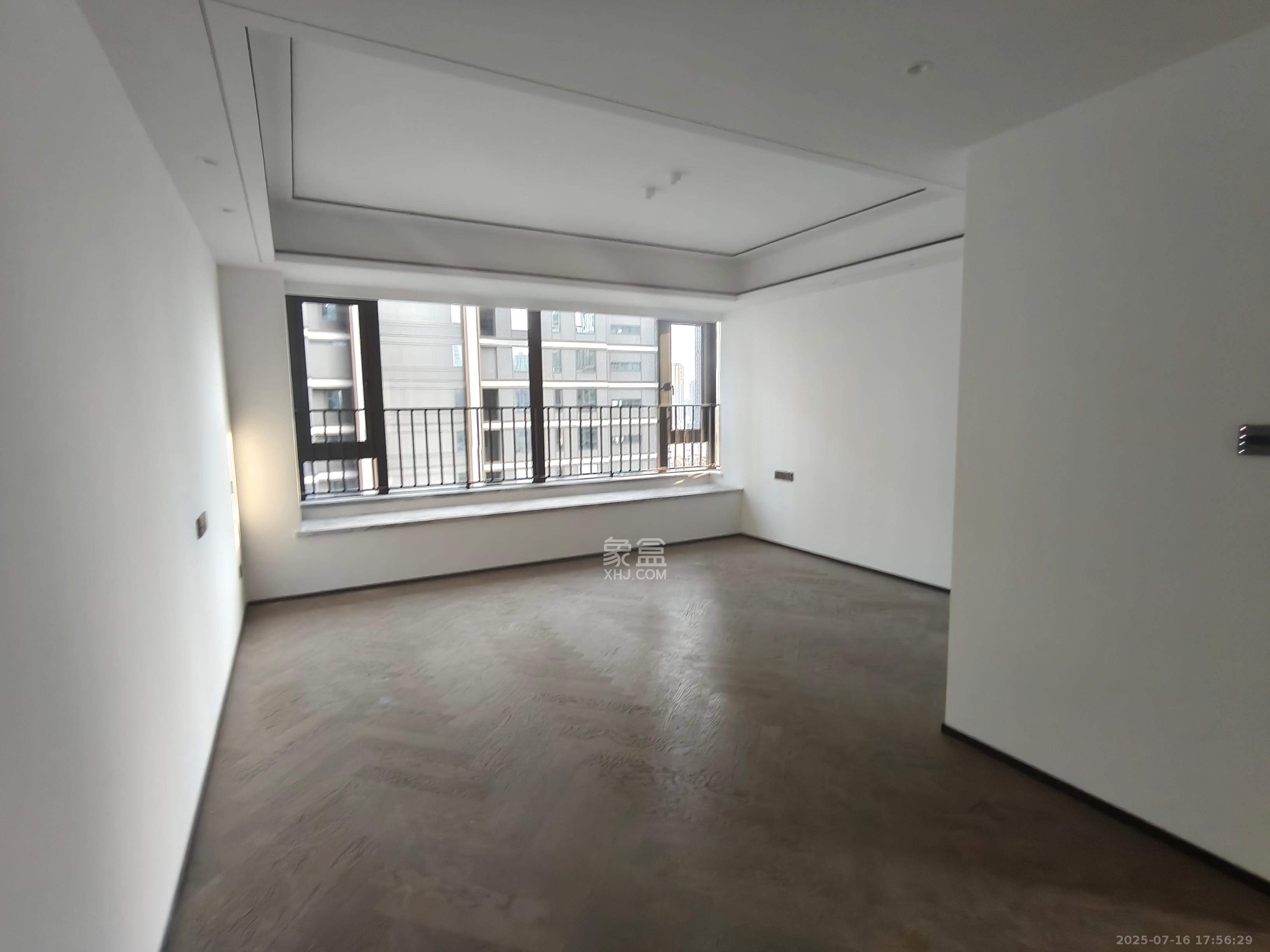 建发养云  3室1厅2卫   16800.00元/月室内图