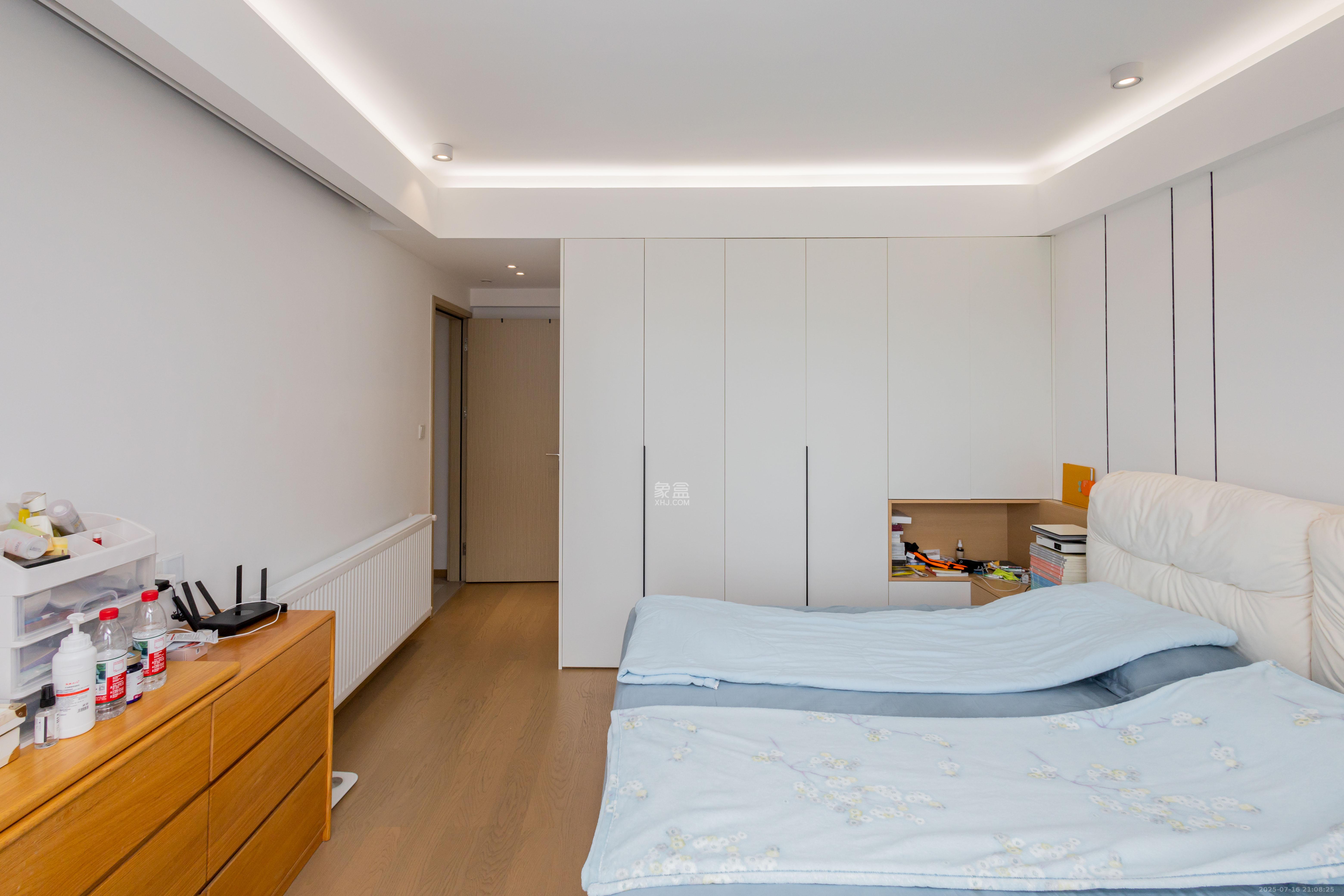 时代印记(长沙时代印记花园) 4室2厅3卫 235.0万 时代印记(长沙时代印记花园) 4室2厅3卫 235.0万卧室