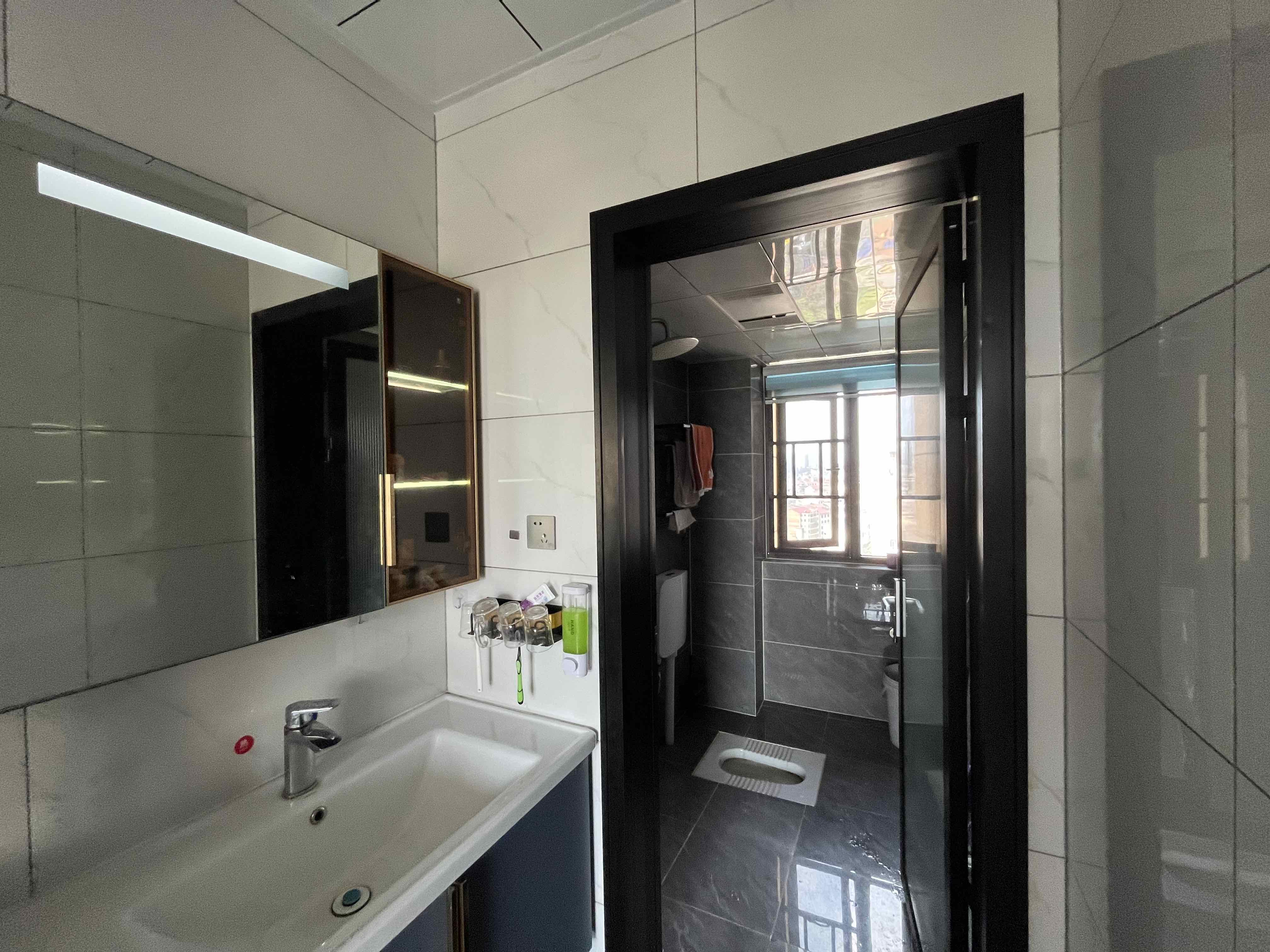 涟水和城 3室2厅2卫 69.8万 涟水和城 3室2厅2卫 69.8万客厅