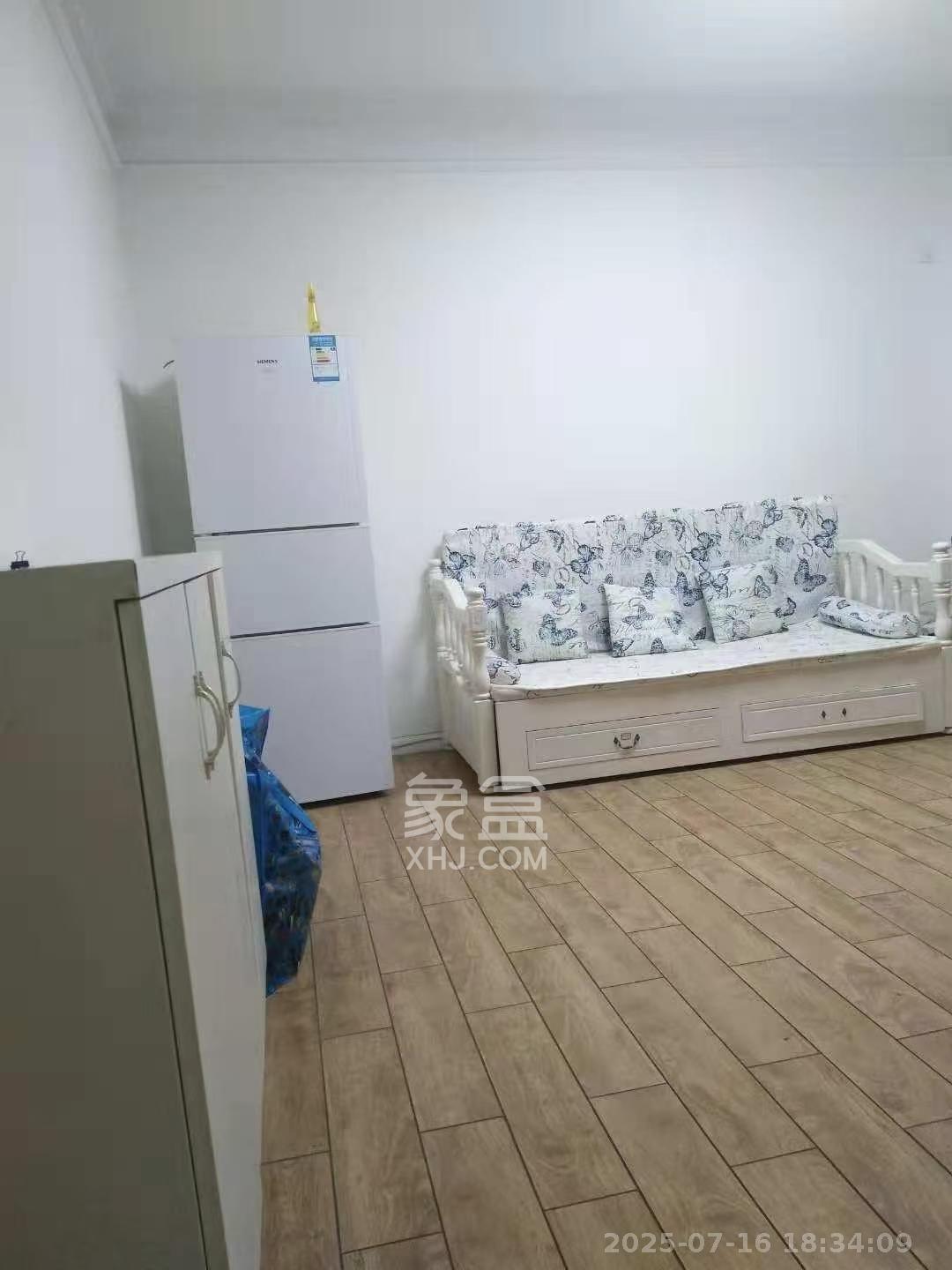 万博汇  2室1厅1卫   2300.00元/月室内图