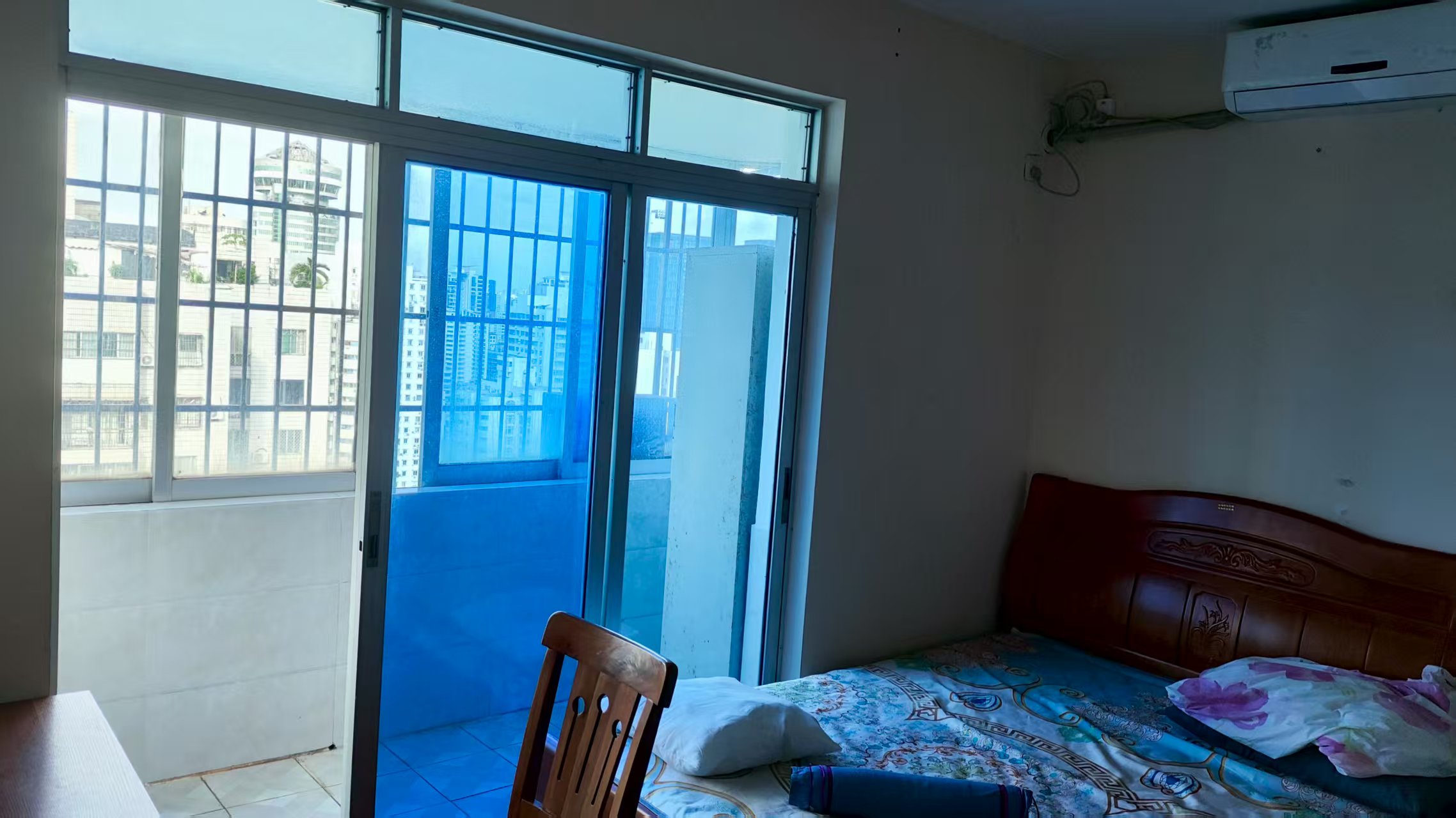 富成大厦 4室2厅2卫 2200.0元/月 富成大厦 4室2厅2卫 2200.0元/月室内图