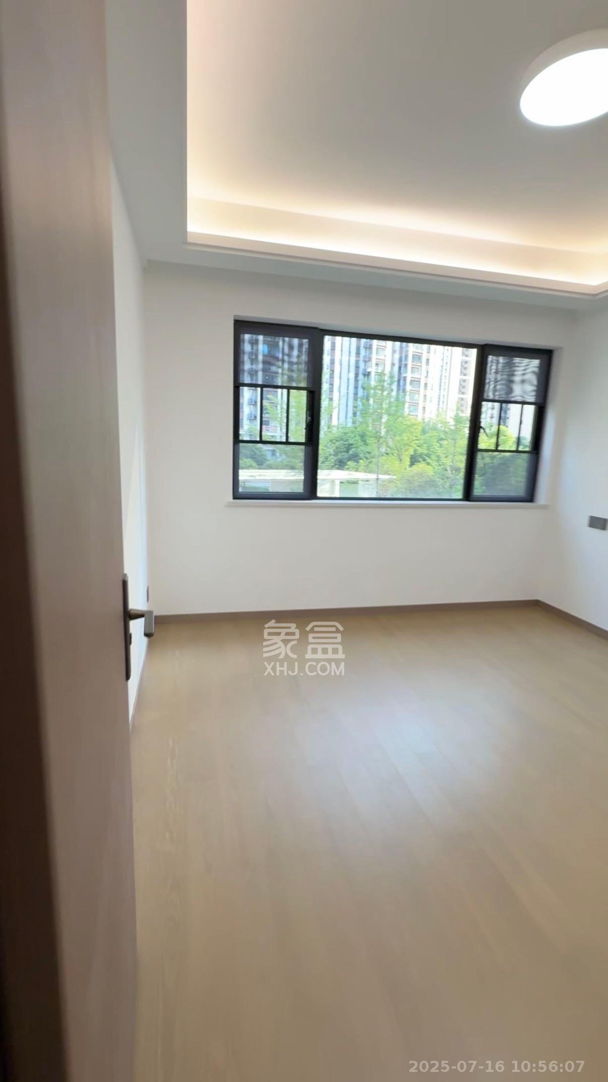 金富湘江悦城 4室2厅2卫 3300.0元/月 金富湘江悦城 4室2厅2卫 3300.0元/月室内图