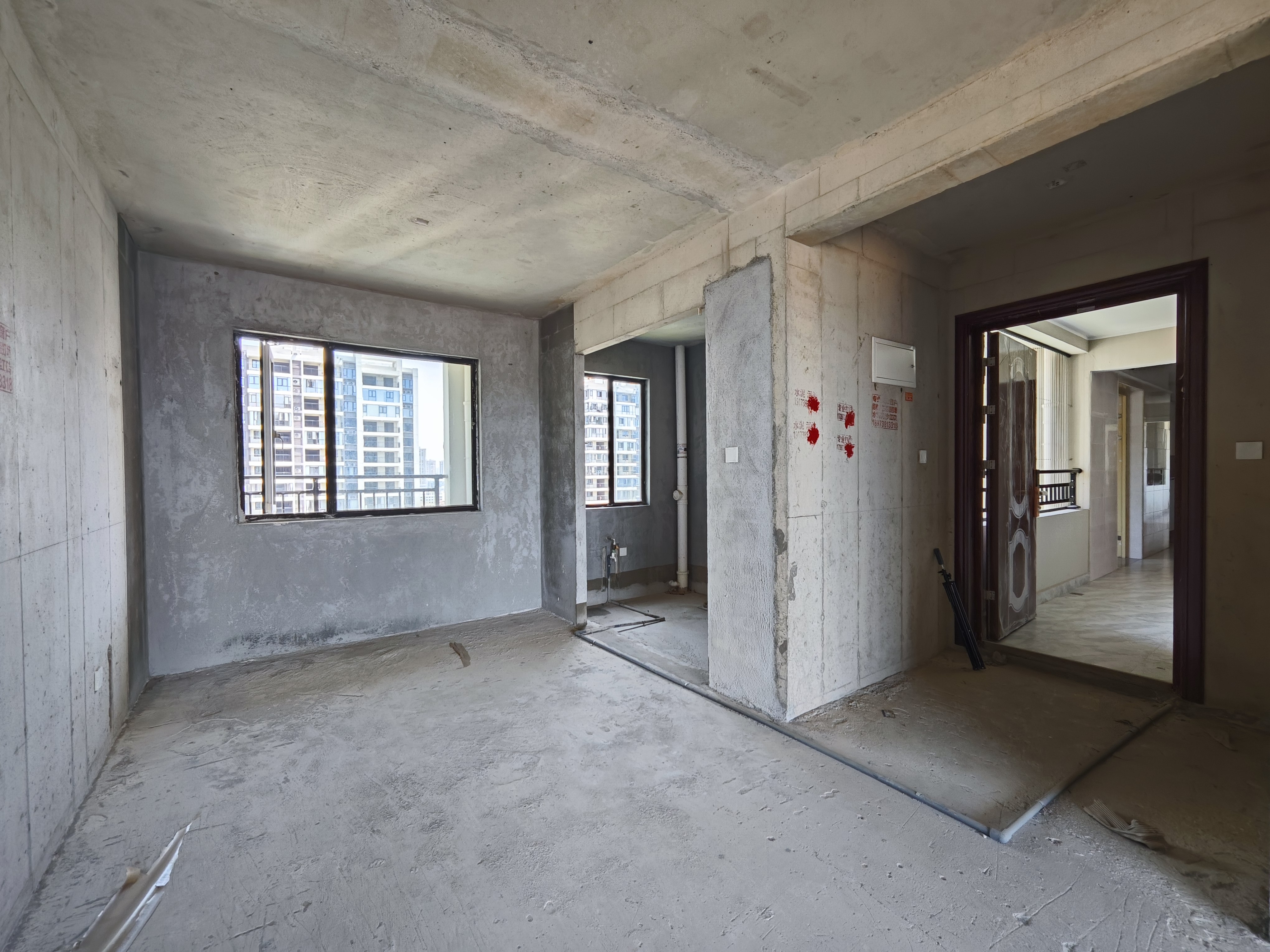 碧桂园正央时代 4室2厅2卫 69.8万 碧桂园正央时代 4室2厅2卫 69.8万其他