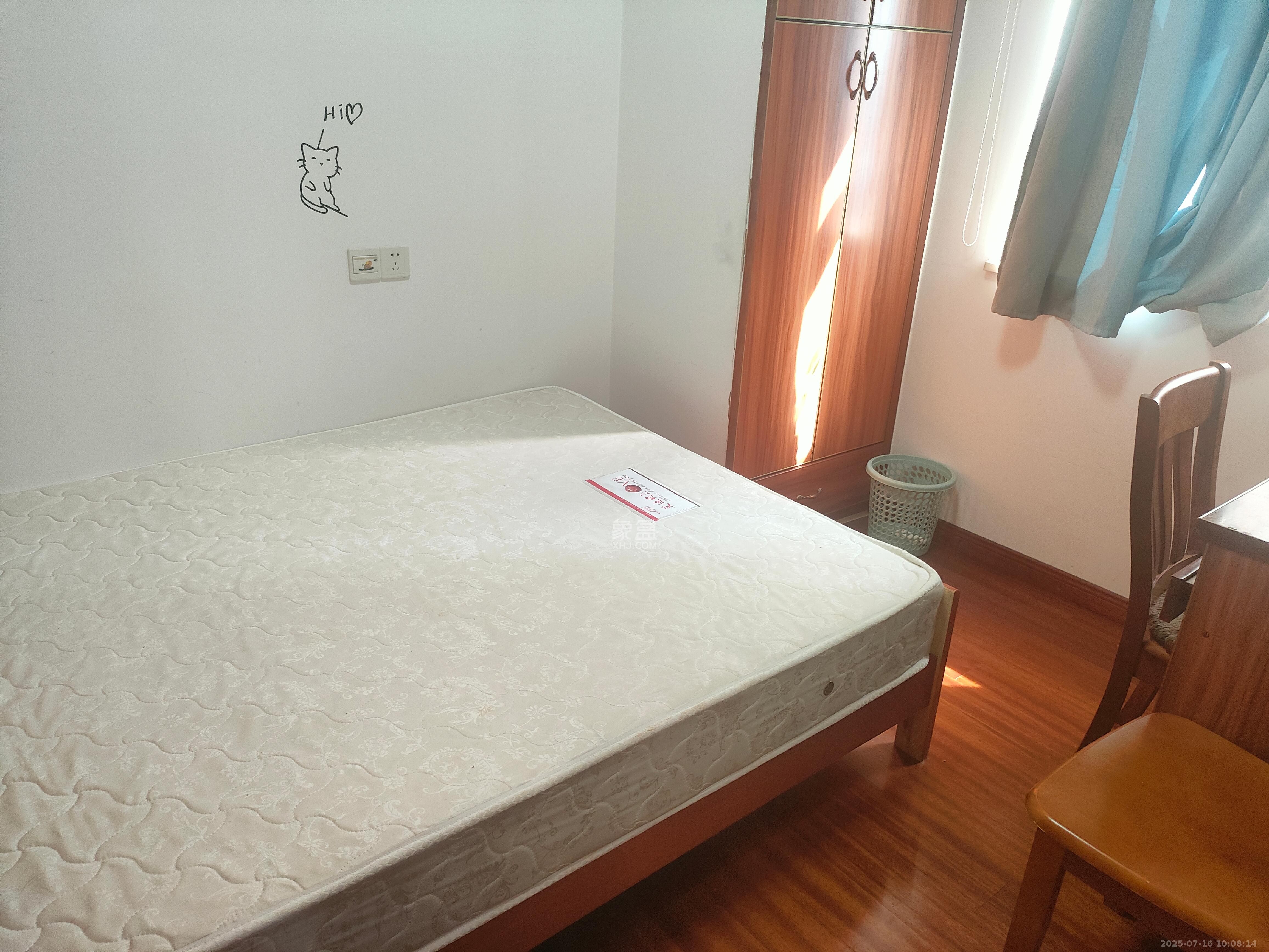 钱隆首府(福晟御园)  1室2厅1卫   2300.00元/月室内图