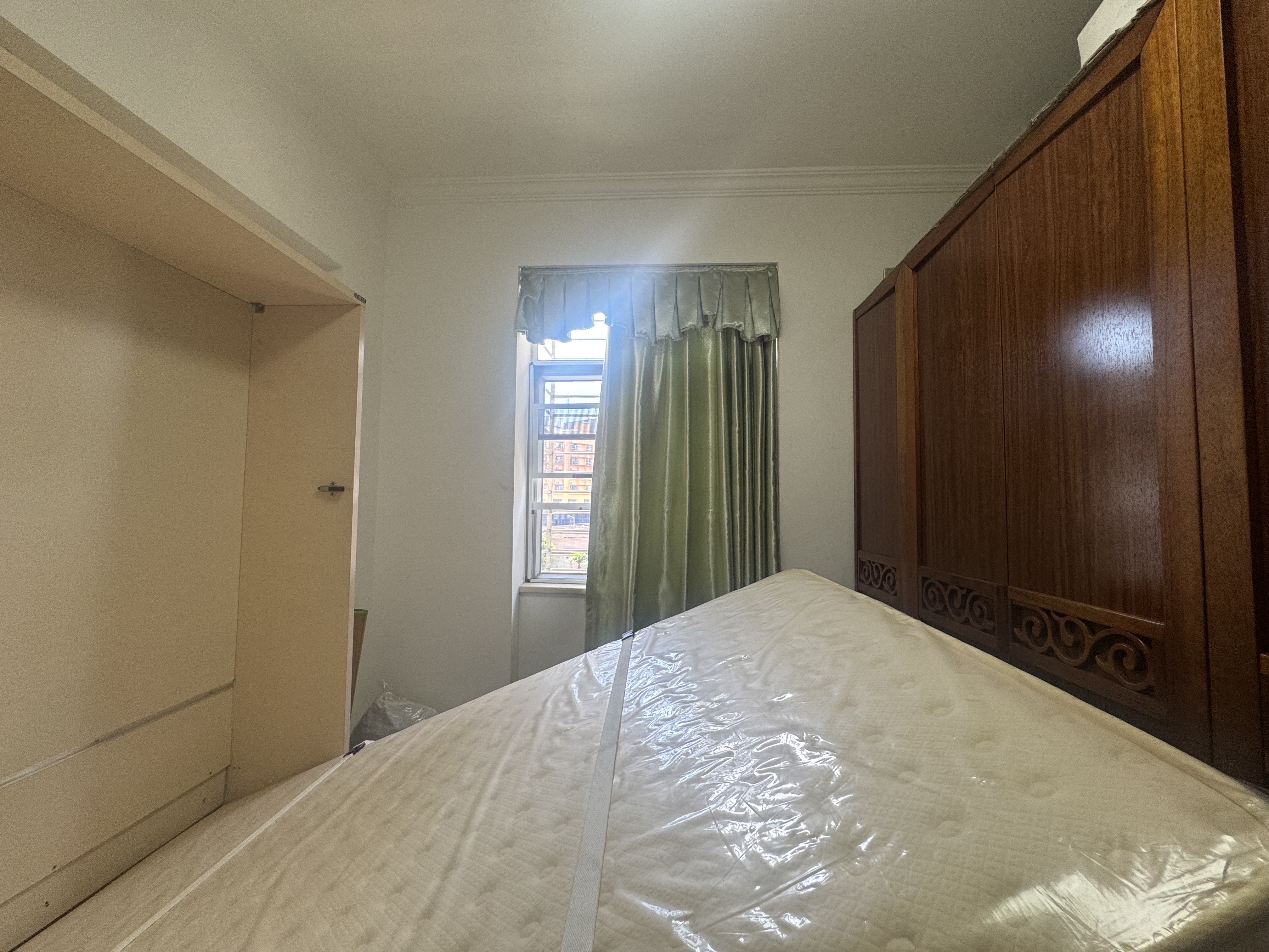 海南师范大学 4室2厅2卫 3600.0元/月 海南师范大学 4室2厅2卫 3600.0元/月室内图