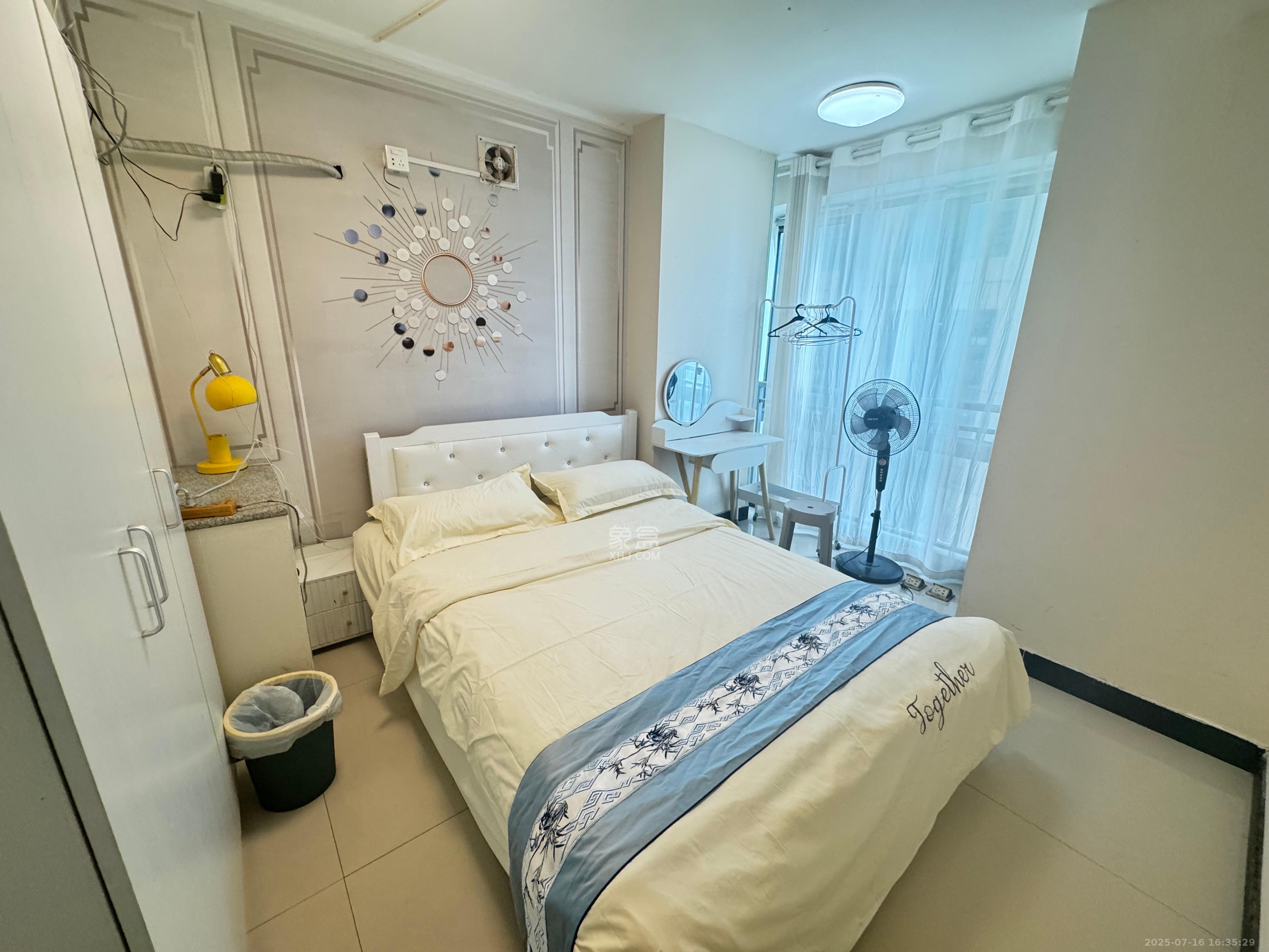 摩天一号 1室1厅1卫 2500.0元/月 摩天一号 1室1厅1卫 2500.0元/月室内图